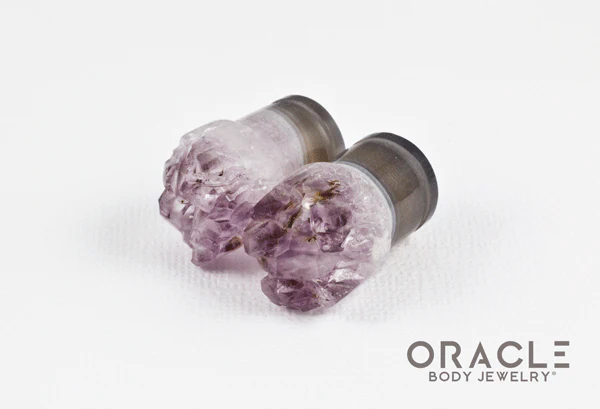 1/2" (12.5mm) Druzy Rough Amethyst Single Flare Plugs - Image 2