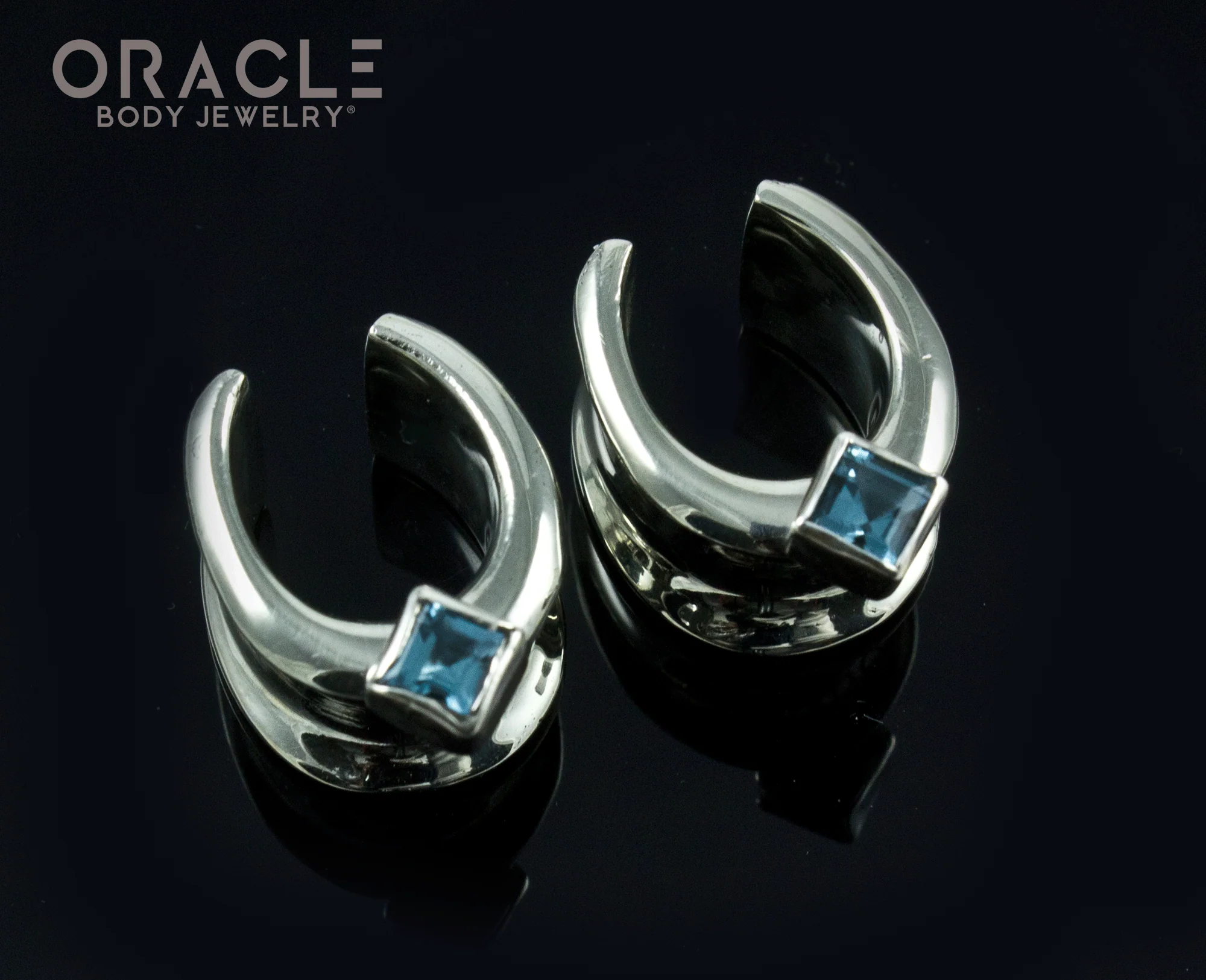1/2" (12.5mm) White Brass Saddles with London Blue Topaz - Image 2