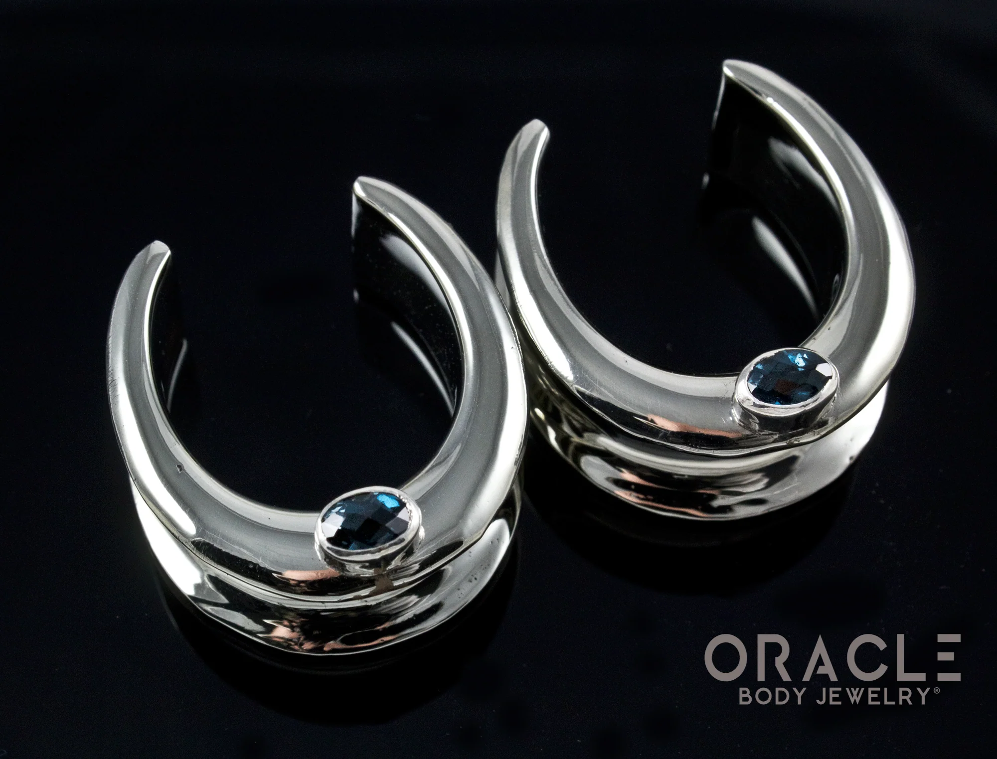 1" (25mm) White Brass Saddles with London Blue Topaz - Image 2