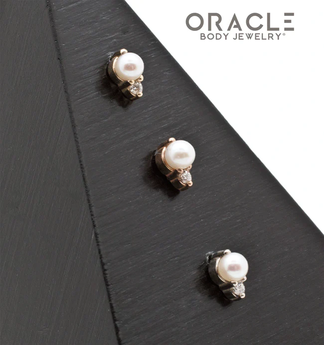 14k Pearl with Diamond Threadless End - Image 2