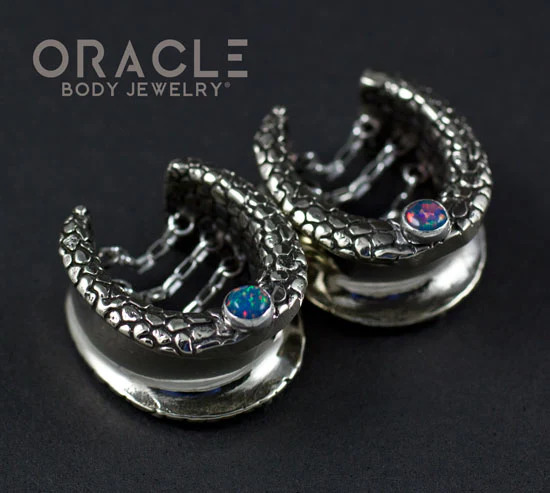 3/4" (19mm) White Brass Saddles with Nugget Texture, Chains and Blue Synthetic Opal - Image 2