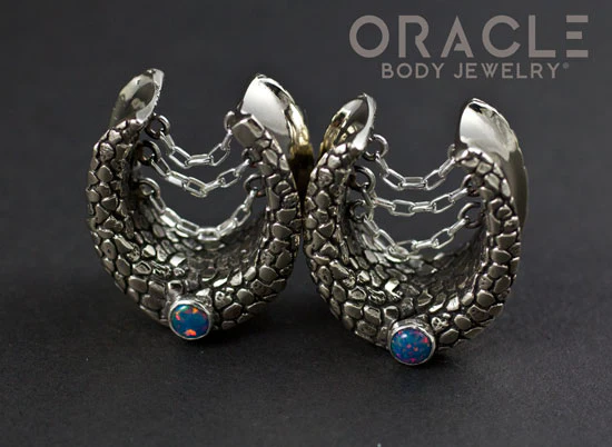 3/4" (19mm) White Brass Saddles with Nugget Texture, Chains and Blue Synthetic Opal - Image 3