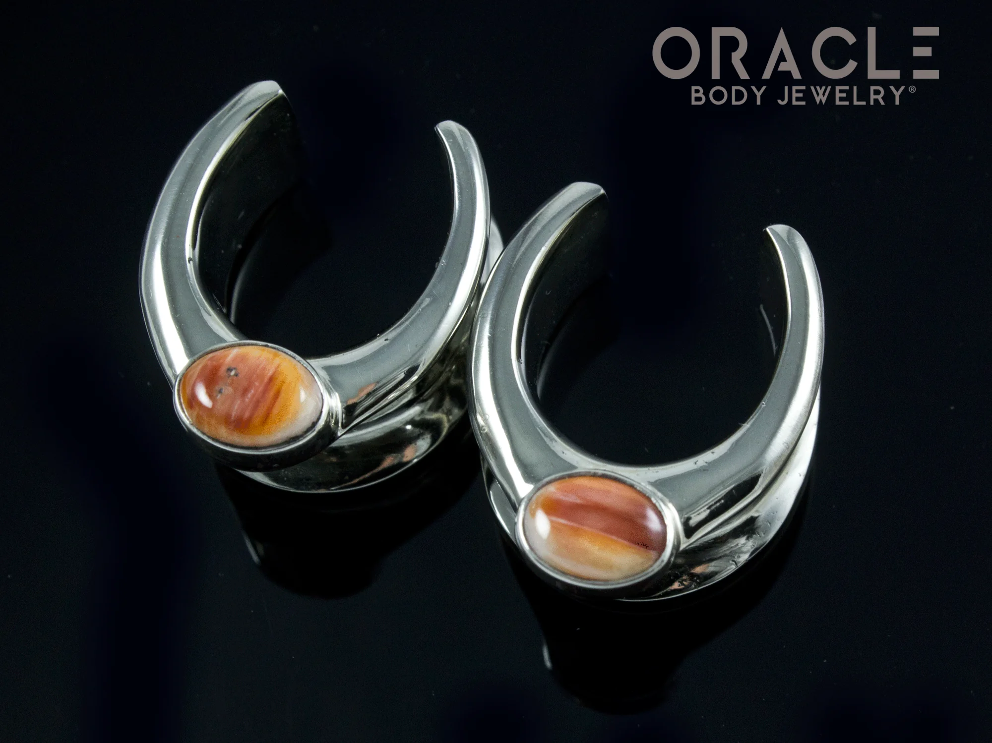3/4" (19mm) White Brass Saddles with Spiny Oyster - Image 2