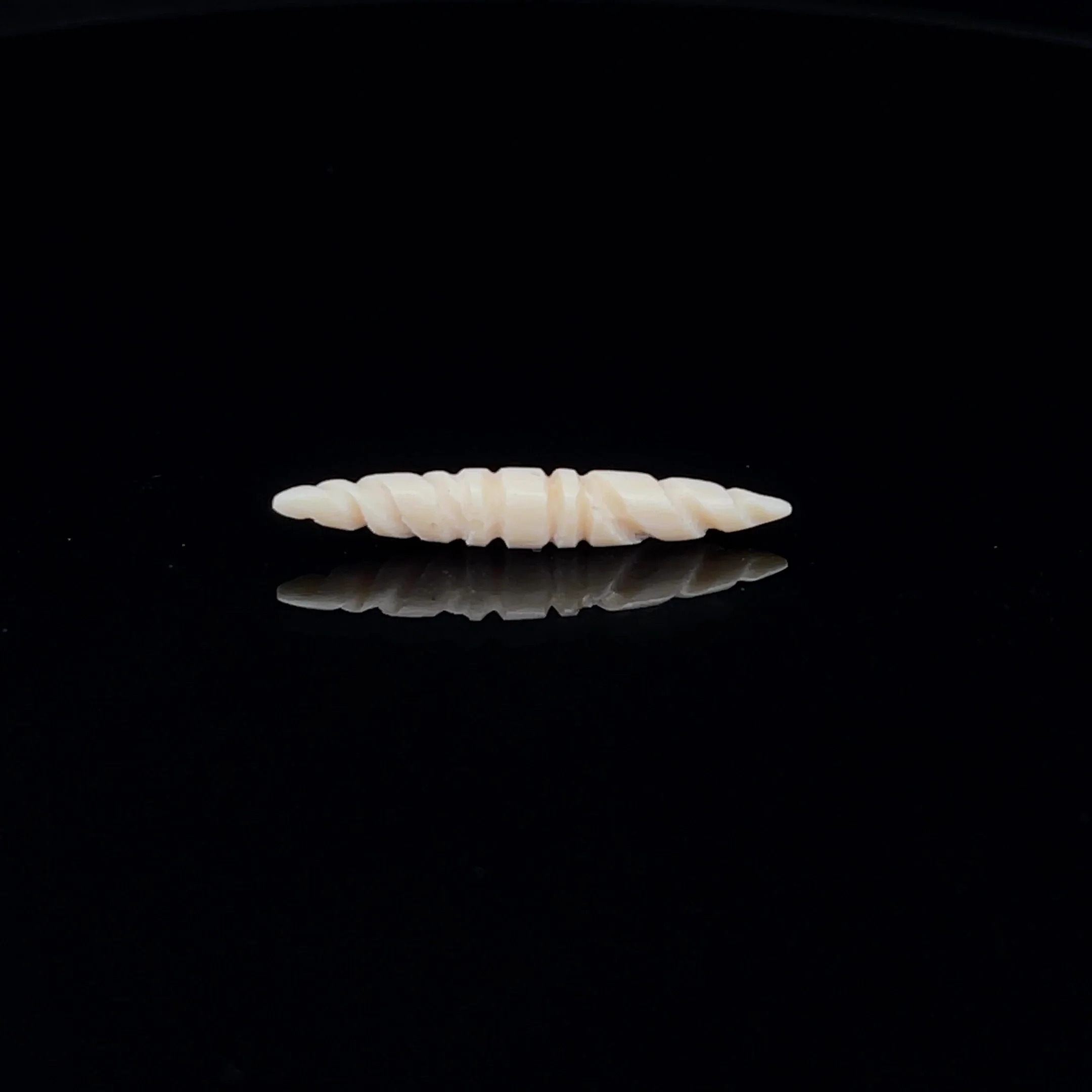 6g (4mm) Fossilized Mammoth Carved Ivory Short Septum Spike - Image 3