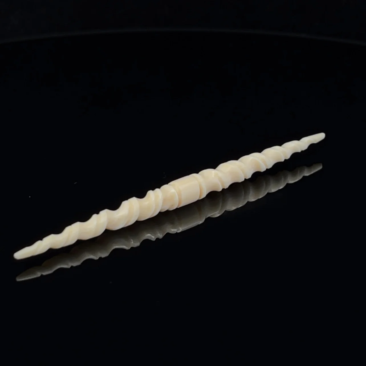 6g (4mm) Fossilized Mammoth Ivory Carved Septum Spike - Image 2