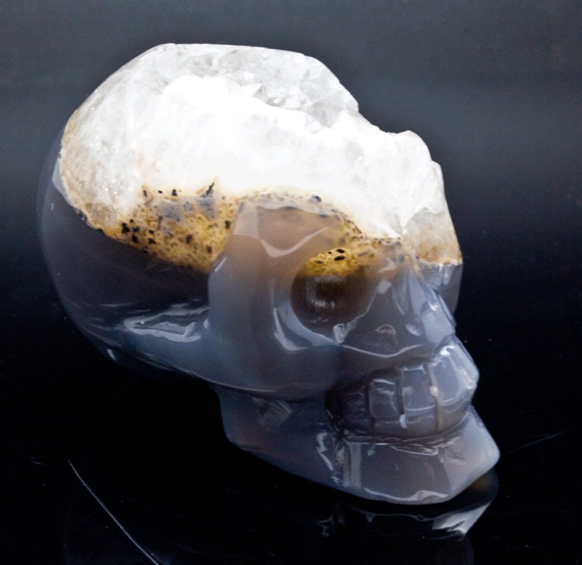 Agate and Quartz Carved Skull - Image 3