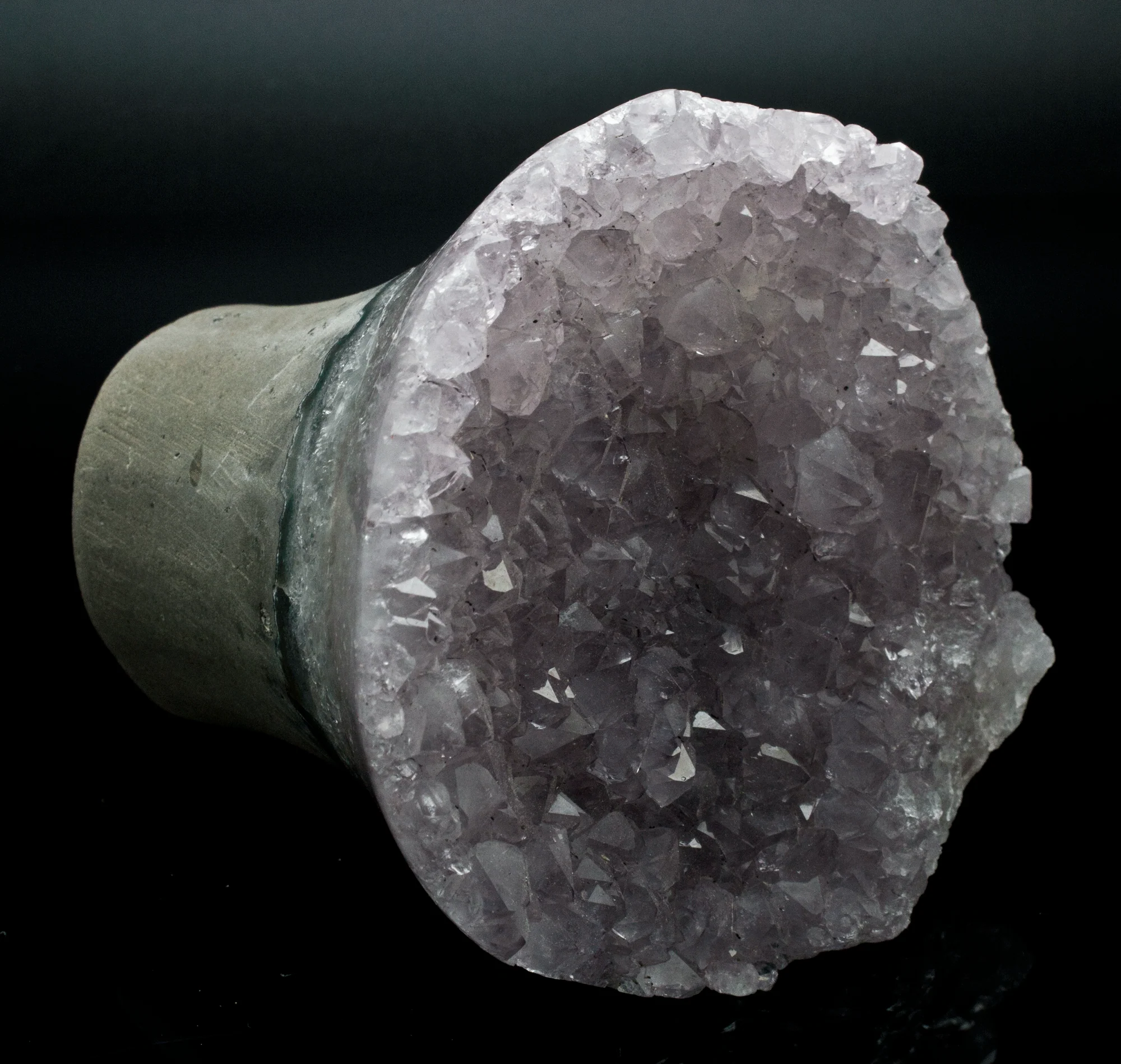 Amethyst Fountain Flower - Image 3