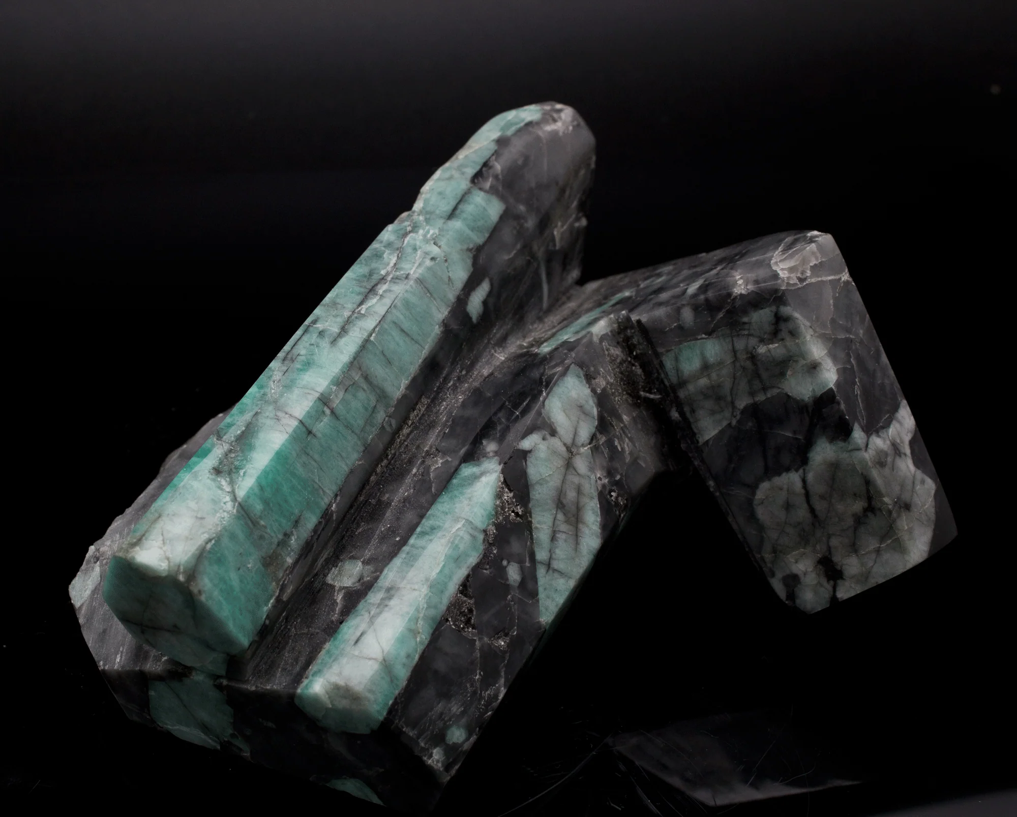 Carved Emerald on Matrix Specimen - Image 2