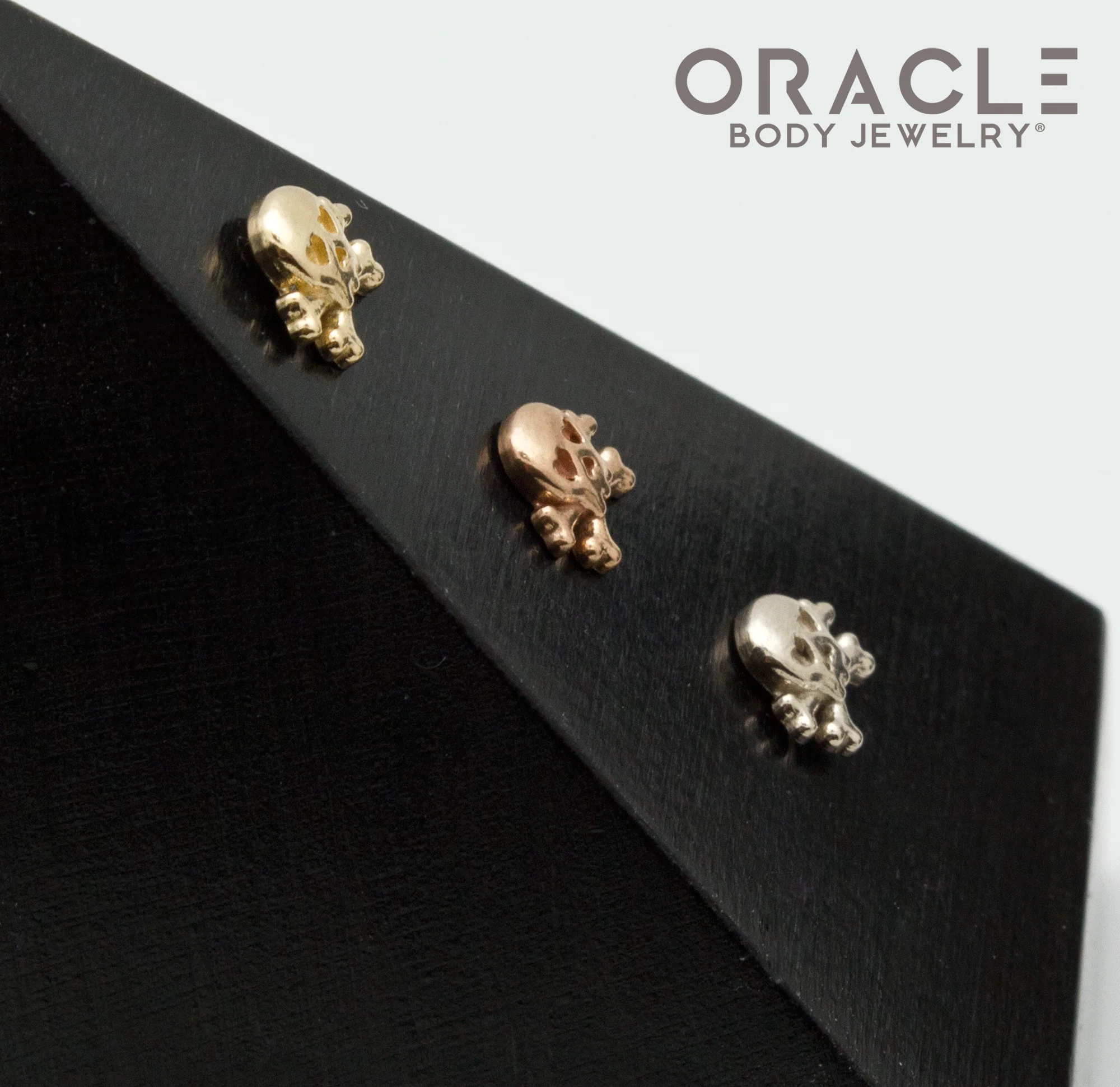 14k Gold Jolly Roger Threadless End - Image 3