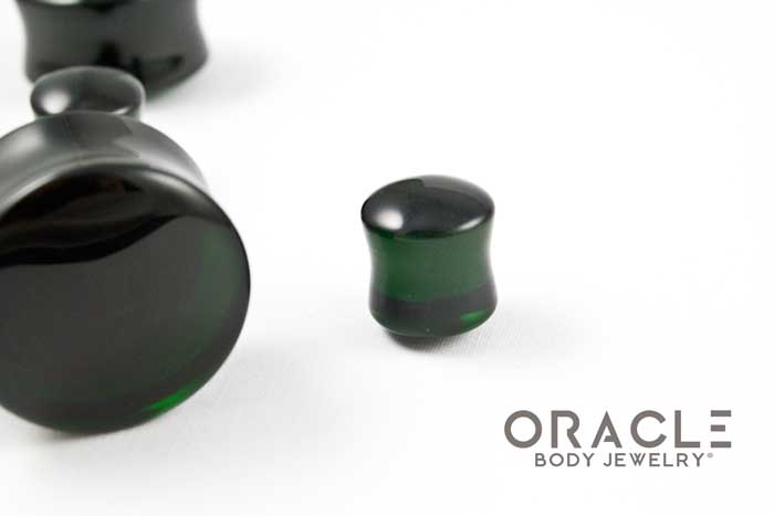 Emerald Dark Green Quartz Double Flare Plugs - Image 4