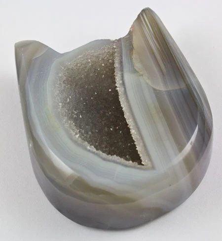 Kitty Cat Grey Agate Geode Carving - Image 2