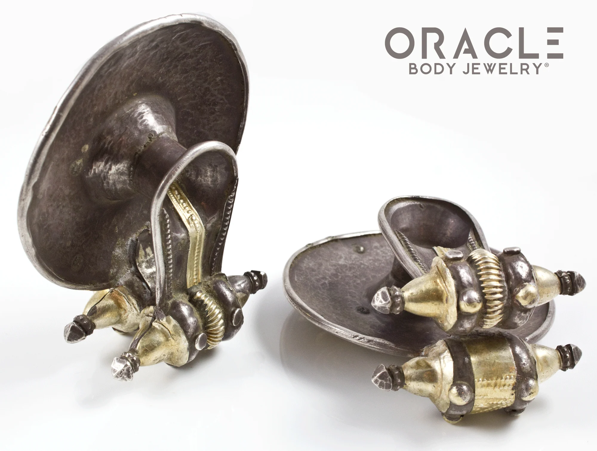 Old Akota Silver and Gold Earrings - Image 3