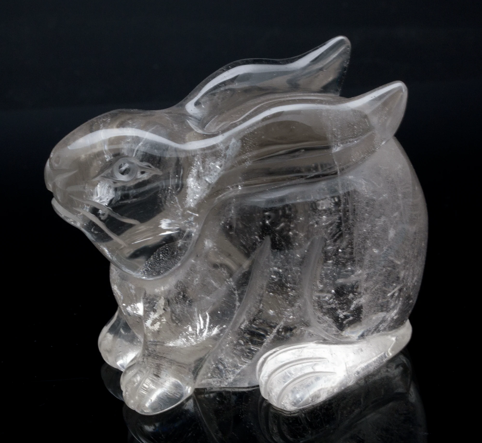 Quartz Bunny Rabbit Carving - Image 3