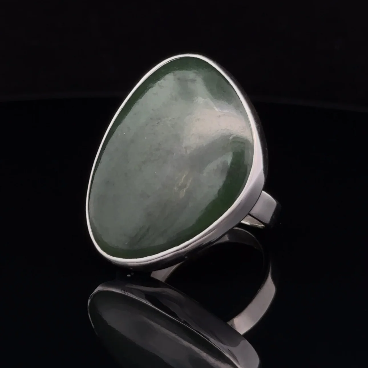 Sterling Silver Adjustable Nephrite Jade Ring - Image 3