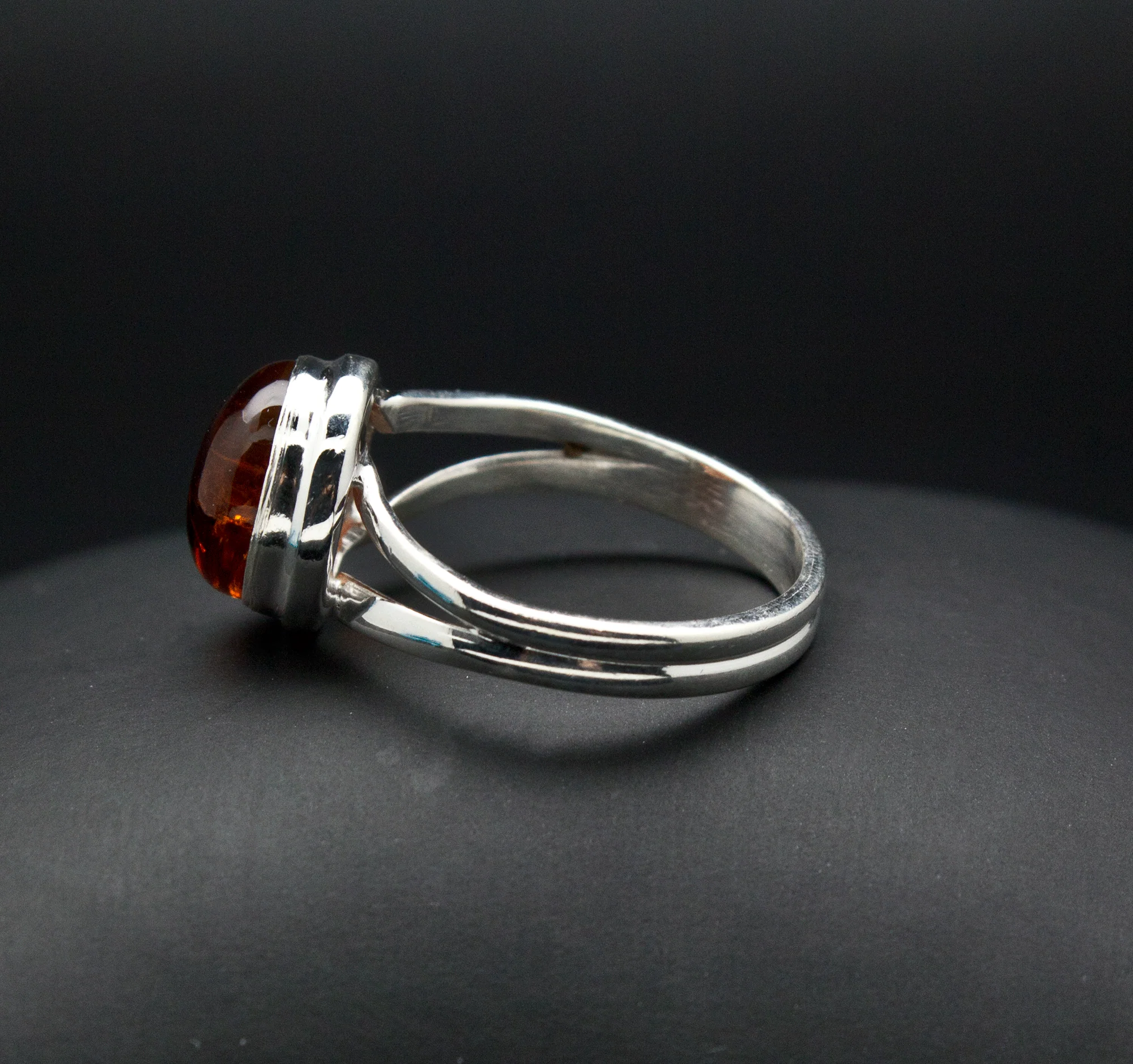 Sterling Silver Amber Ring Size 7 - Image 3