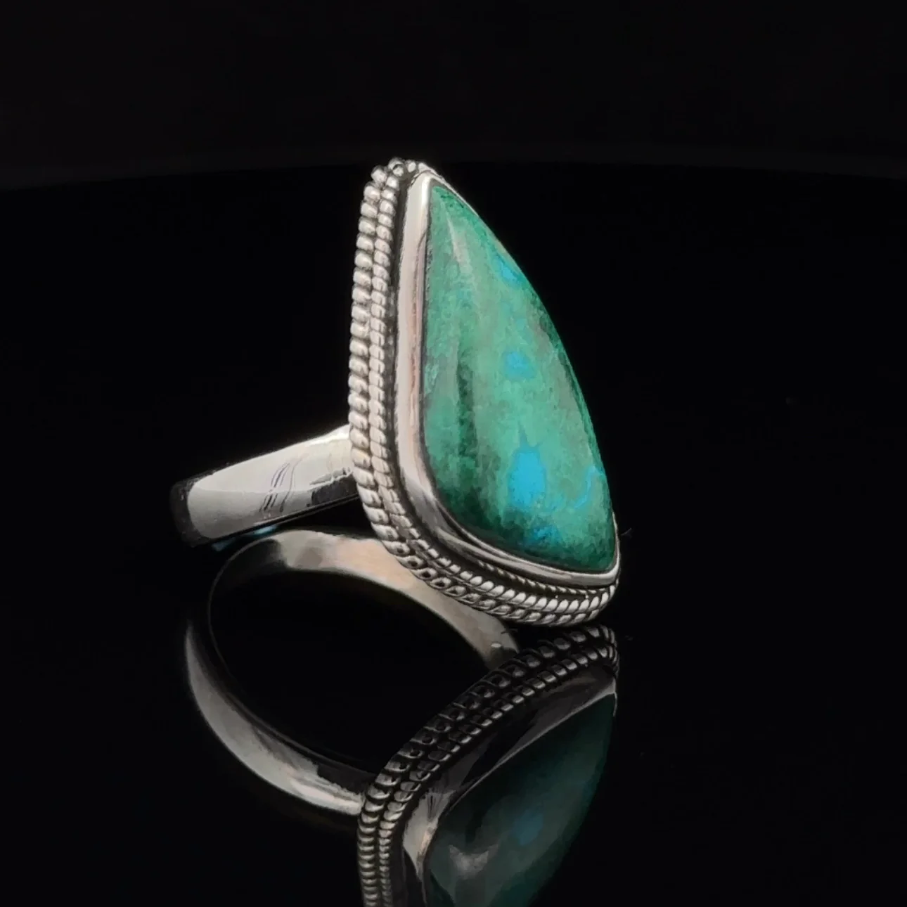 Sterling Silver Chrysocolla Ring Size 7 - Image 2