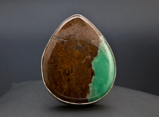 Sterling Silver Chrysoprase Ring Size 8 - Image 2