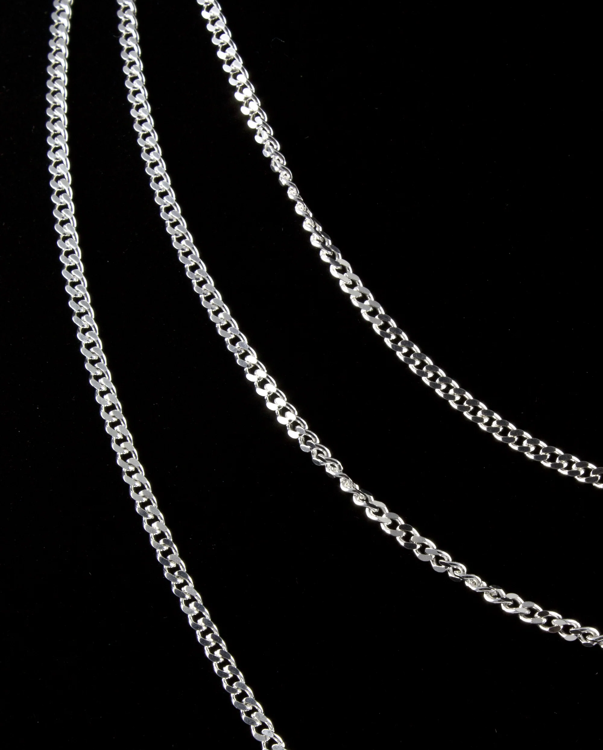 Sterling Silver Curb Chains 2.5mm - Image 2