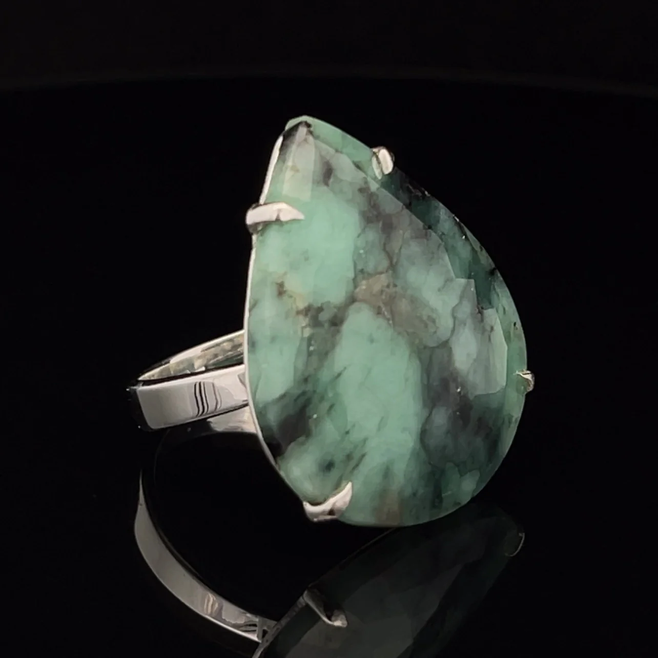 Sterling Silver Emerald Ring Size 10 - Image 2