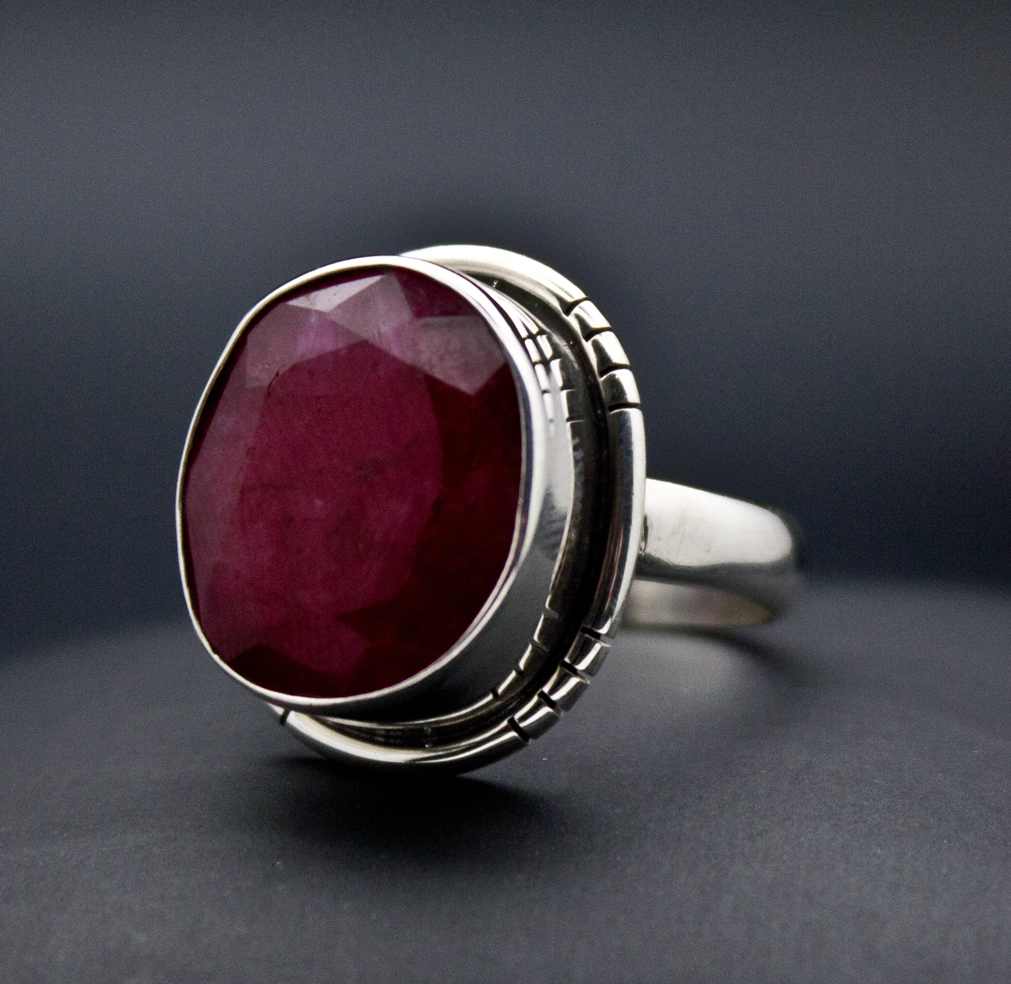 Sterling Silver Faceted Ruby Ring - Image 2