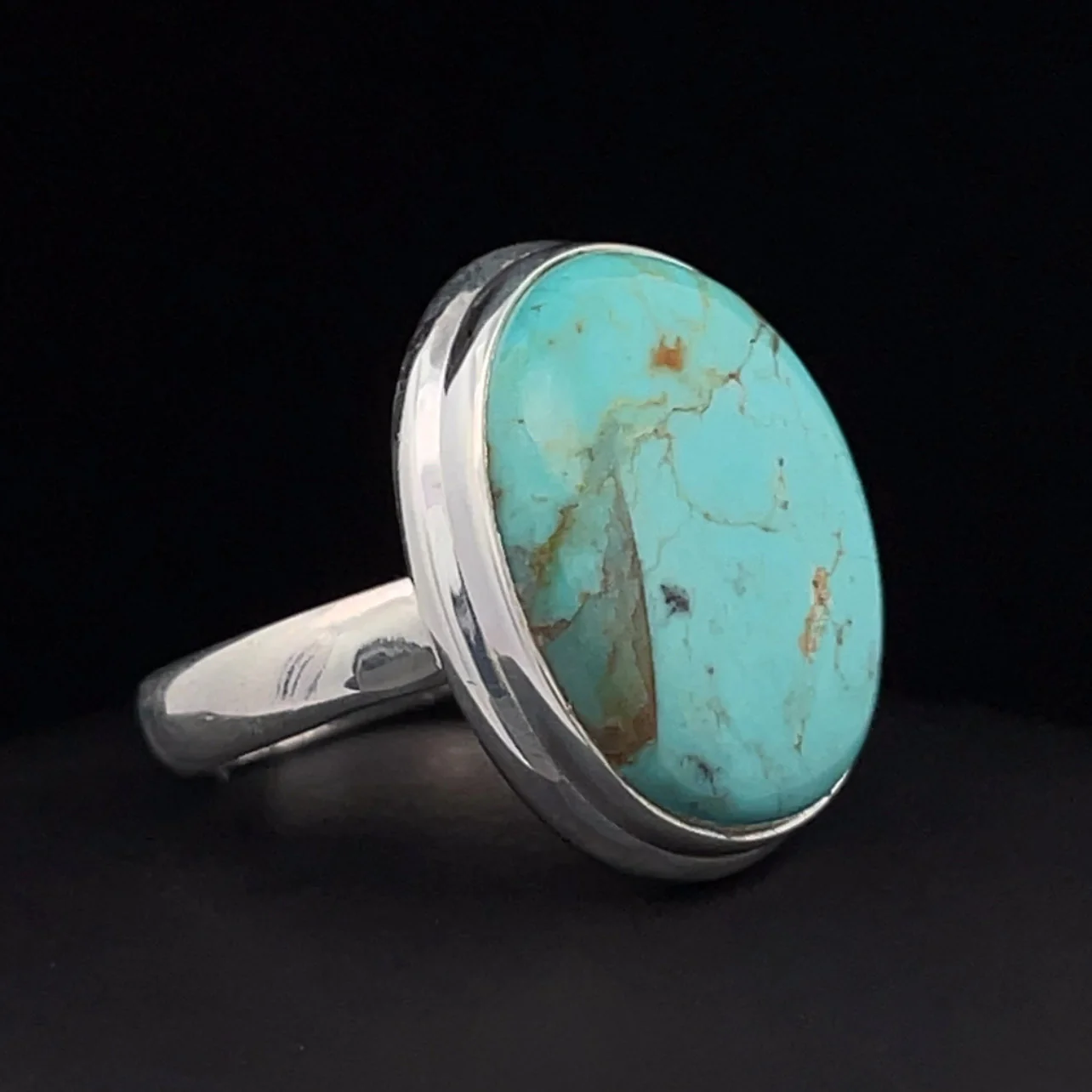 Sterling Silver Kingman Turquoise Ring Size 7 - Image 2