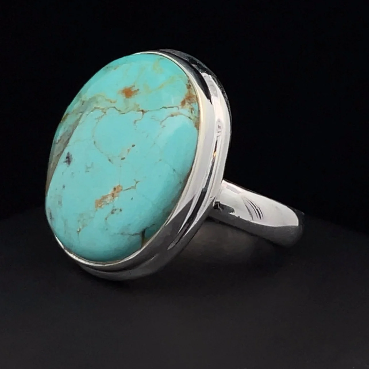 Sterling Silver Kingman Turquoise Ring Size 7 - Image 3