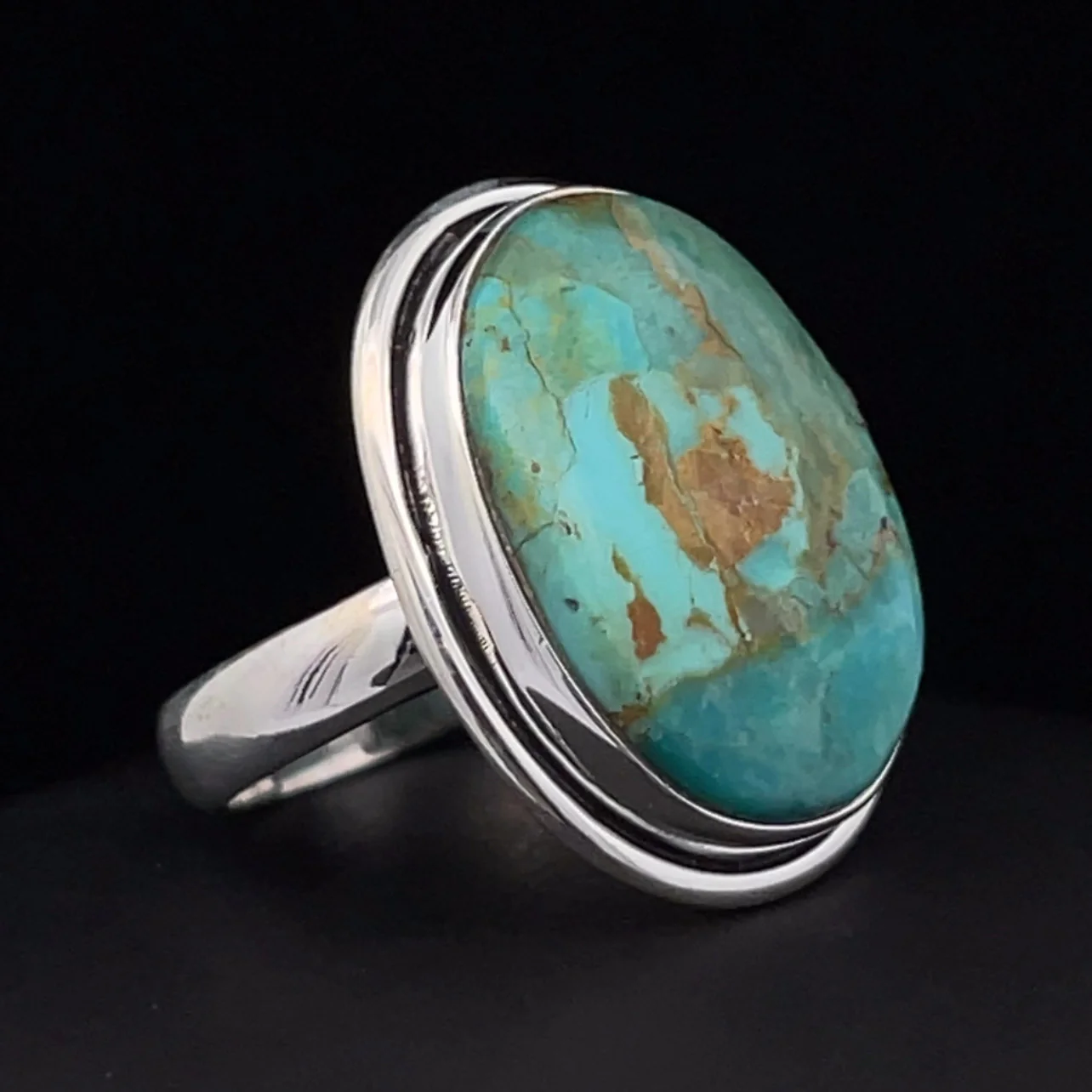 Sterling Silver Kingman Turquoise Ring Size 7 - Image 2
