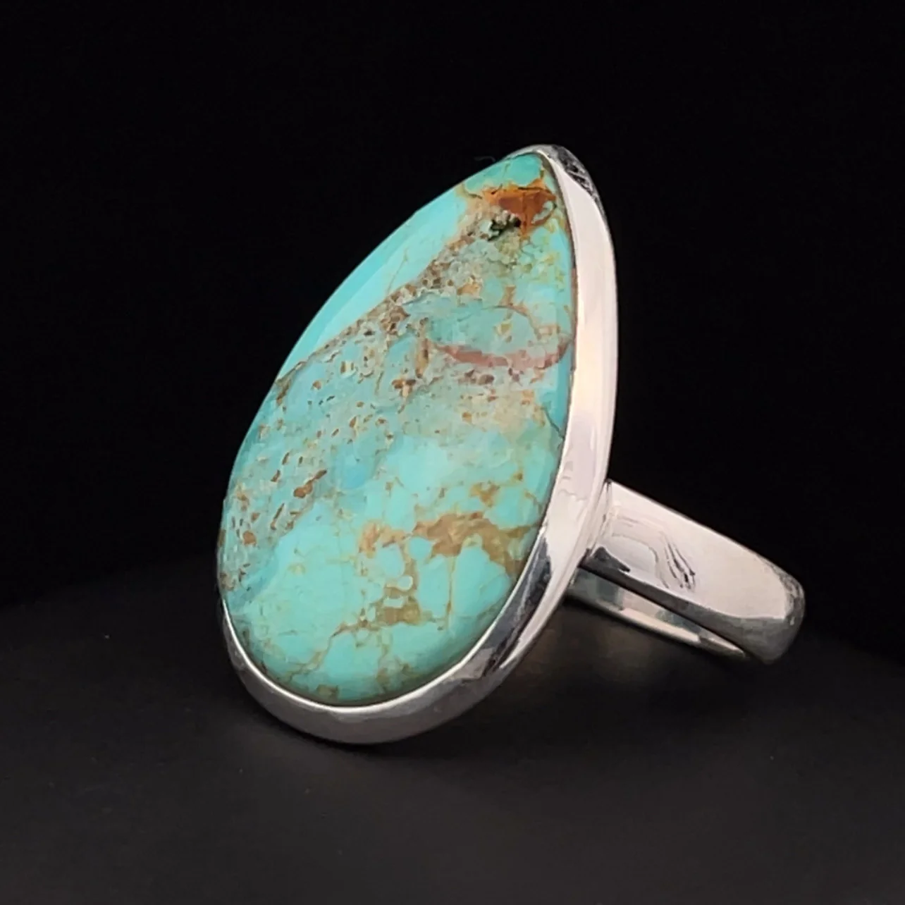 Sterling Silver Kingman Turquoise Ring Size 7 - Image 3