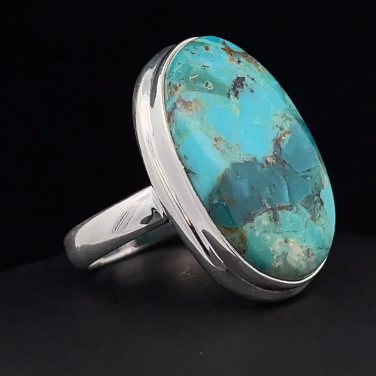 Sterling Silver Kingman Turquoise Ring Size 7 - Image 2