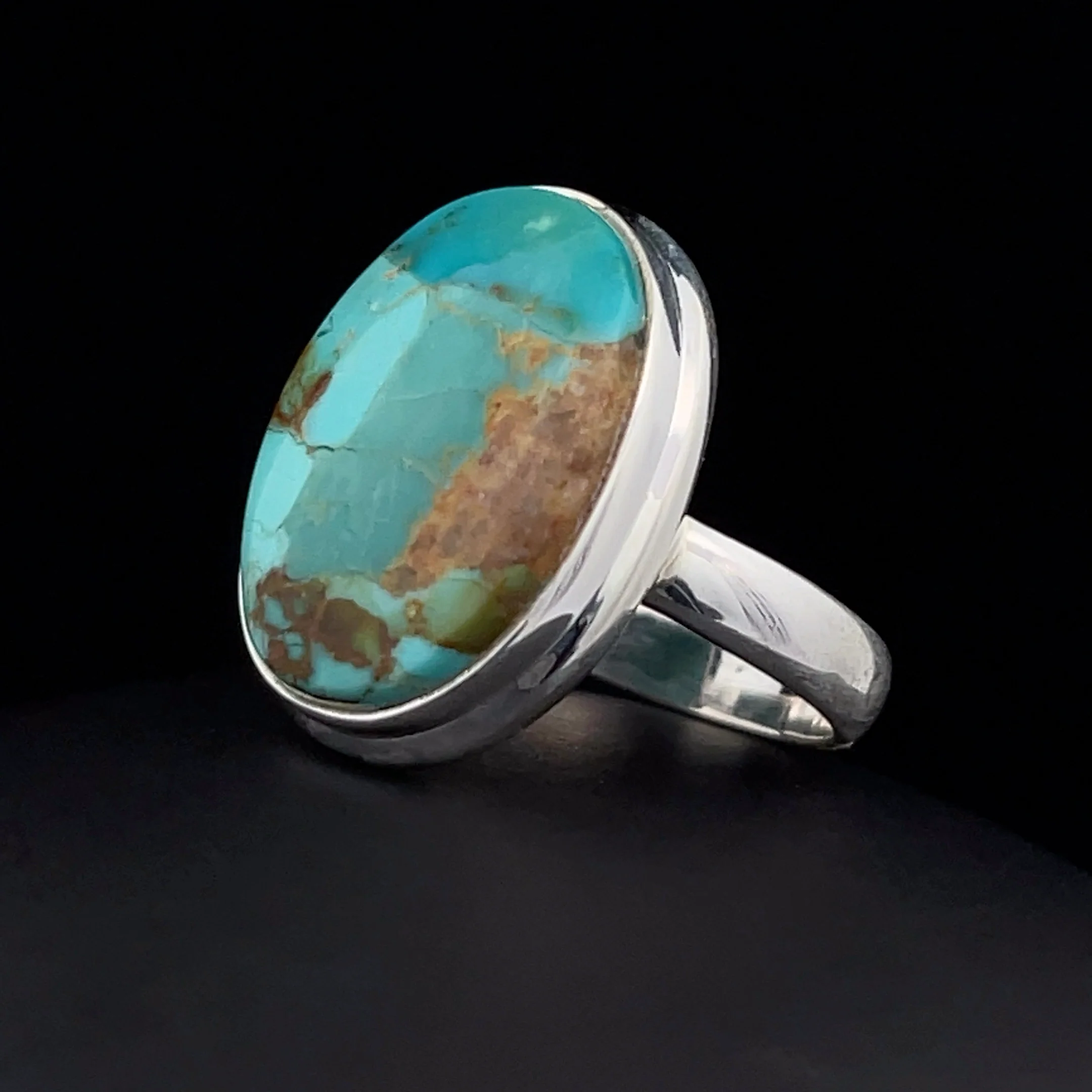 Sterling Silver Kingman Turquoise Ring Size 7 - Image 3