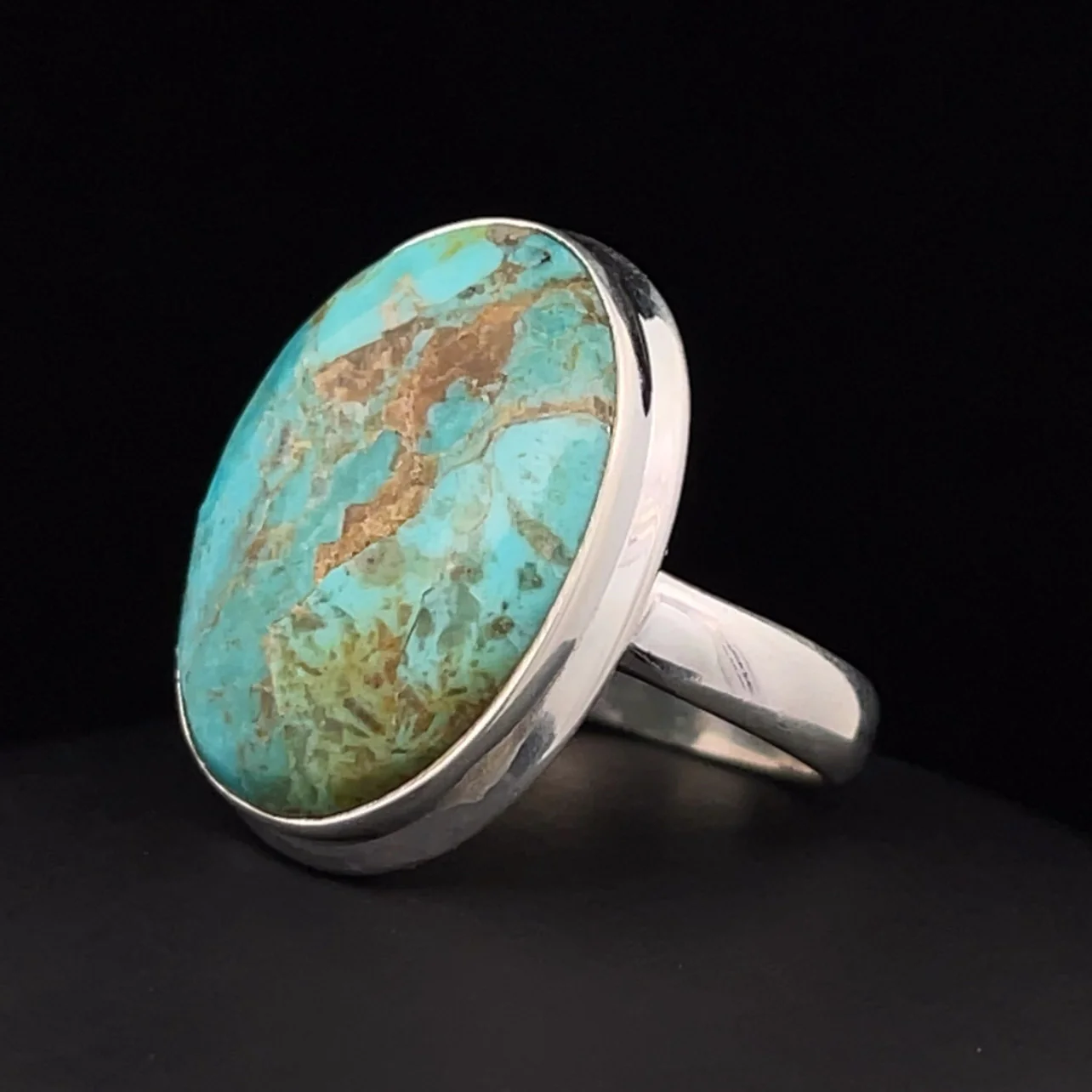 Sterling Silver Kingman Turquoise Ring Size 7 - Image 3