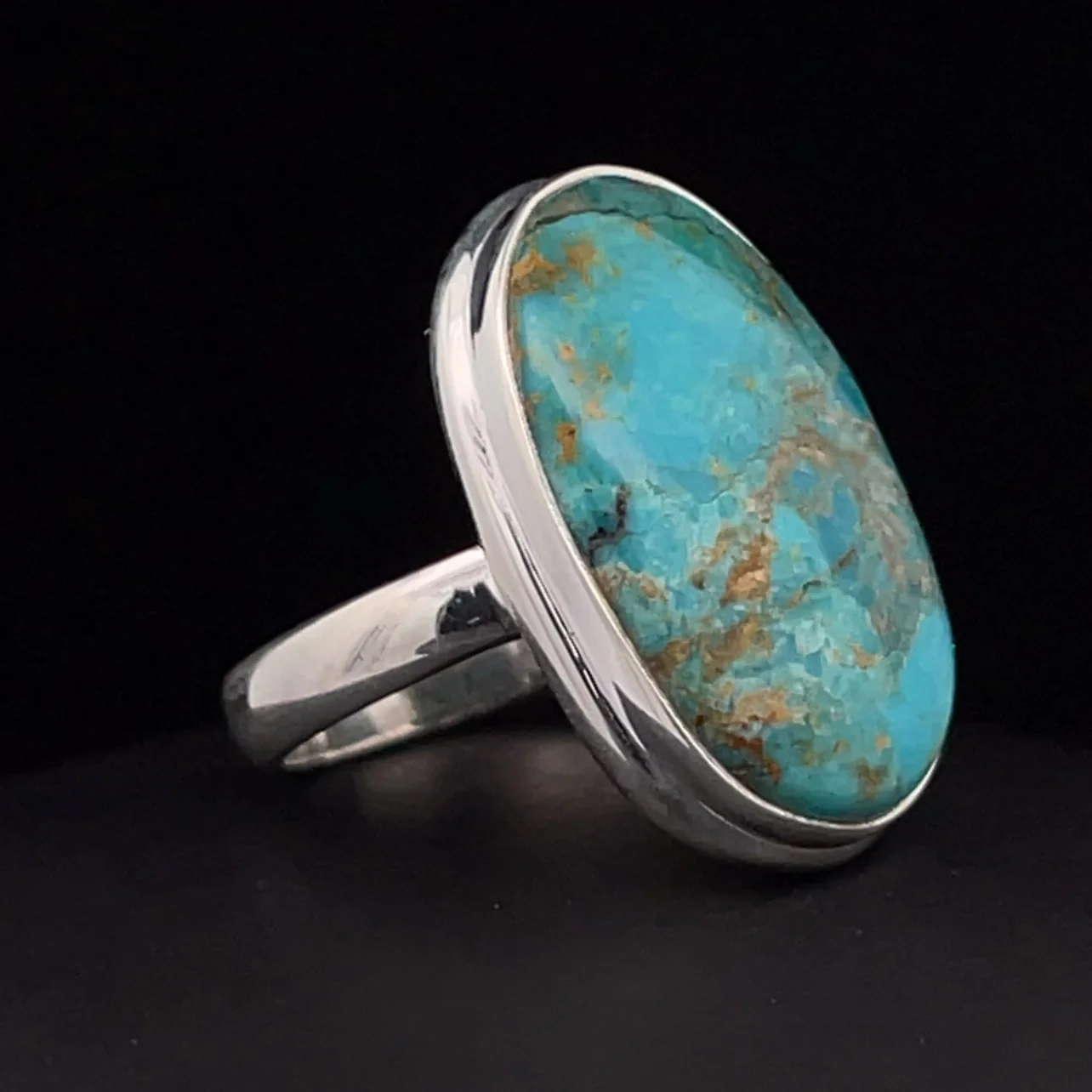 Sterling Silver Kingman Turquoise Ring Size 7 - Image 2