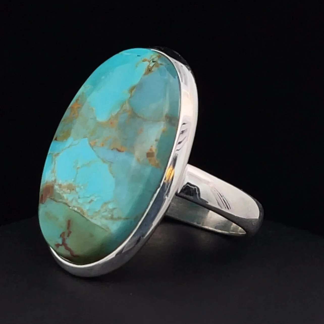 Sterling Silver Kingman Turquoise Ring Size 7 - Image 3