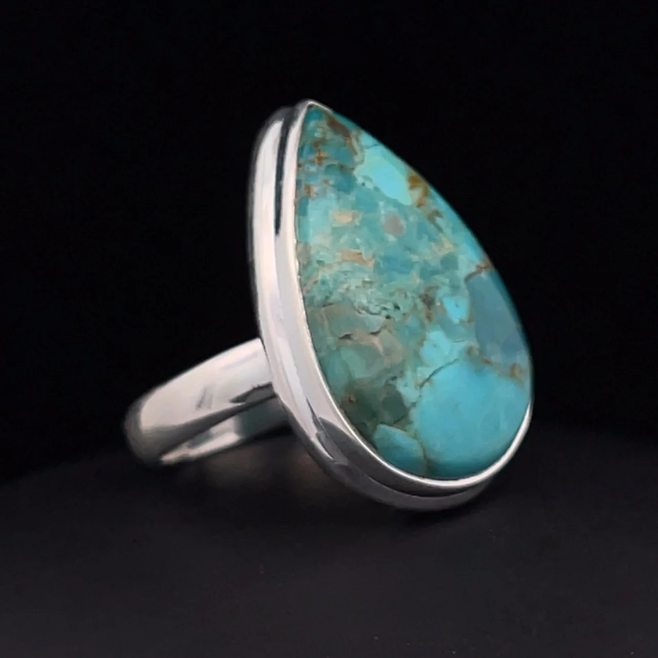 Sterling Silver Kingman Turquoise Ring Size 7 - Image 2