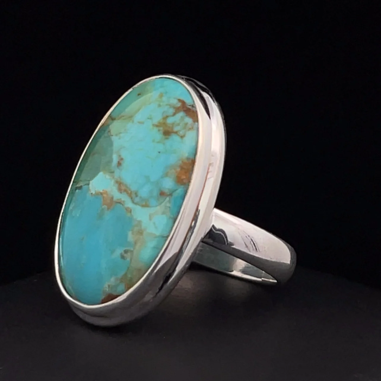 Sterling Silver Kingman Turquoise Ring Size 7 - Image 3