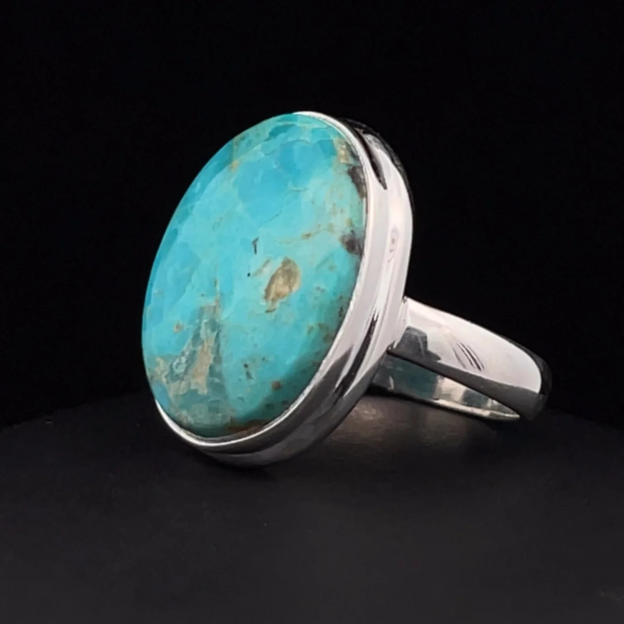 Sterling Silver Kingman Turquoise Ring Size 7 - Image 3