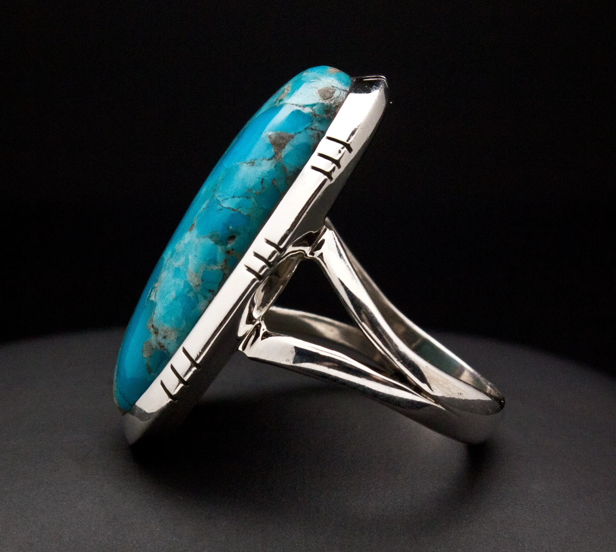 Sterling Silver Kingman Turquoise Ring Size 7 - Image 3