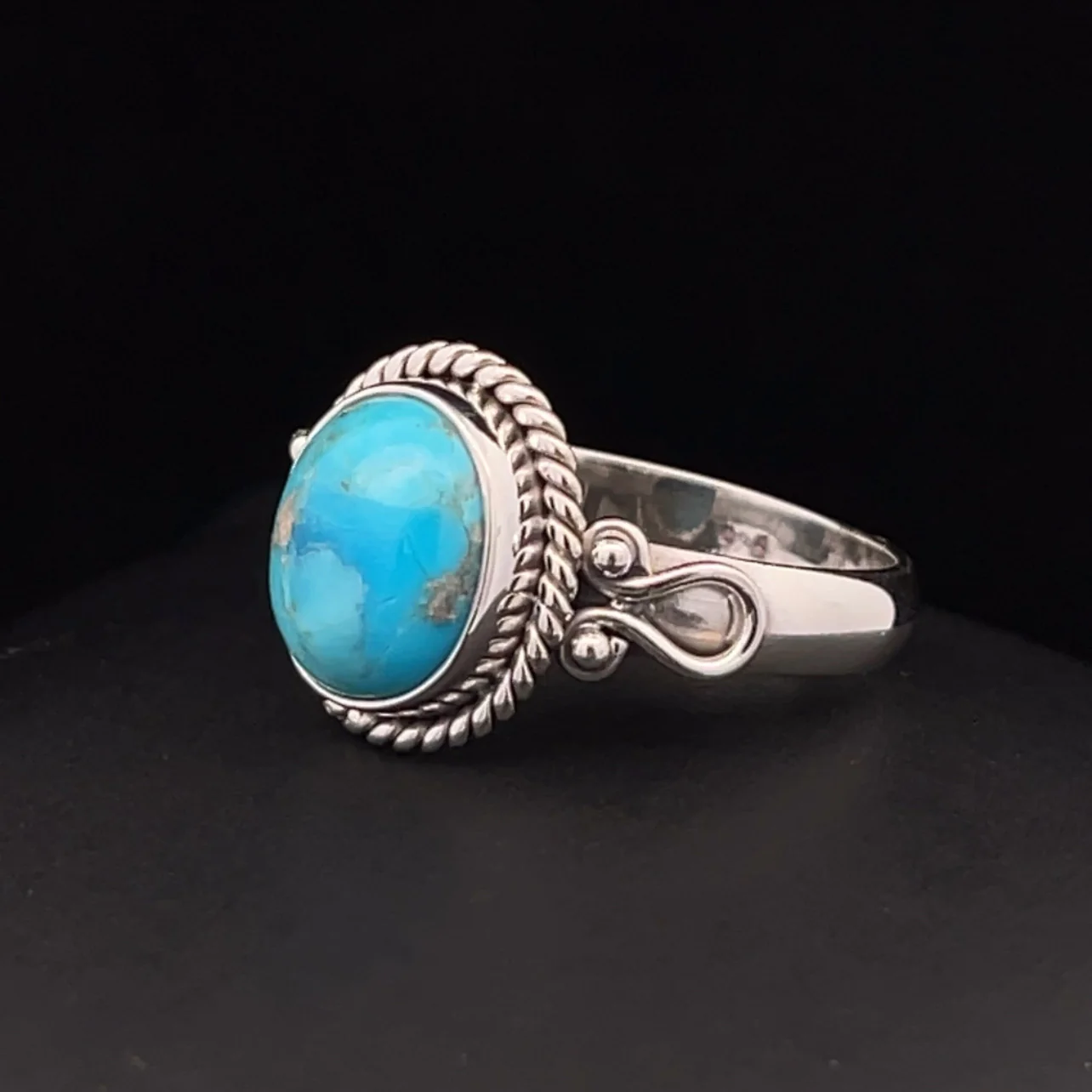 Sterling Silver Kingman Turquoise Ring Size 8 - Image 3