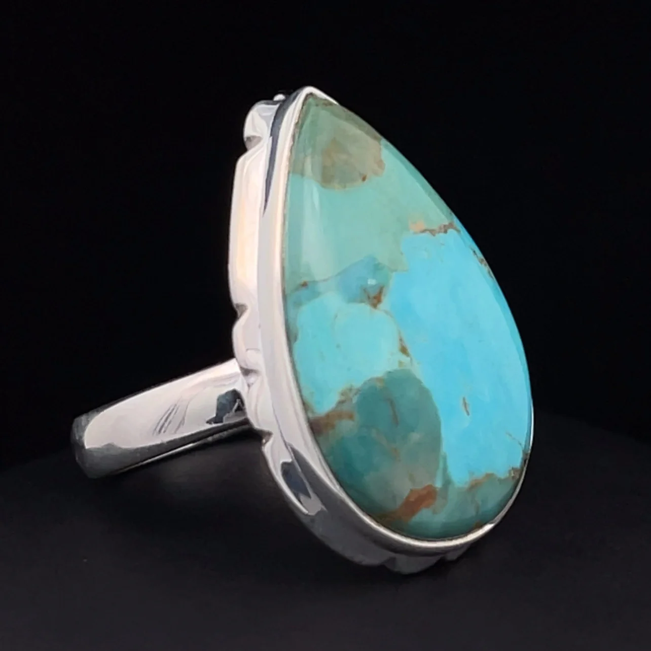 Sterling Silver Kingman Turquoise Ring Size 8 - Image 2