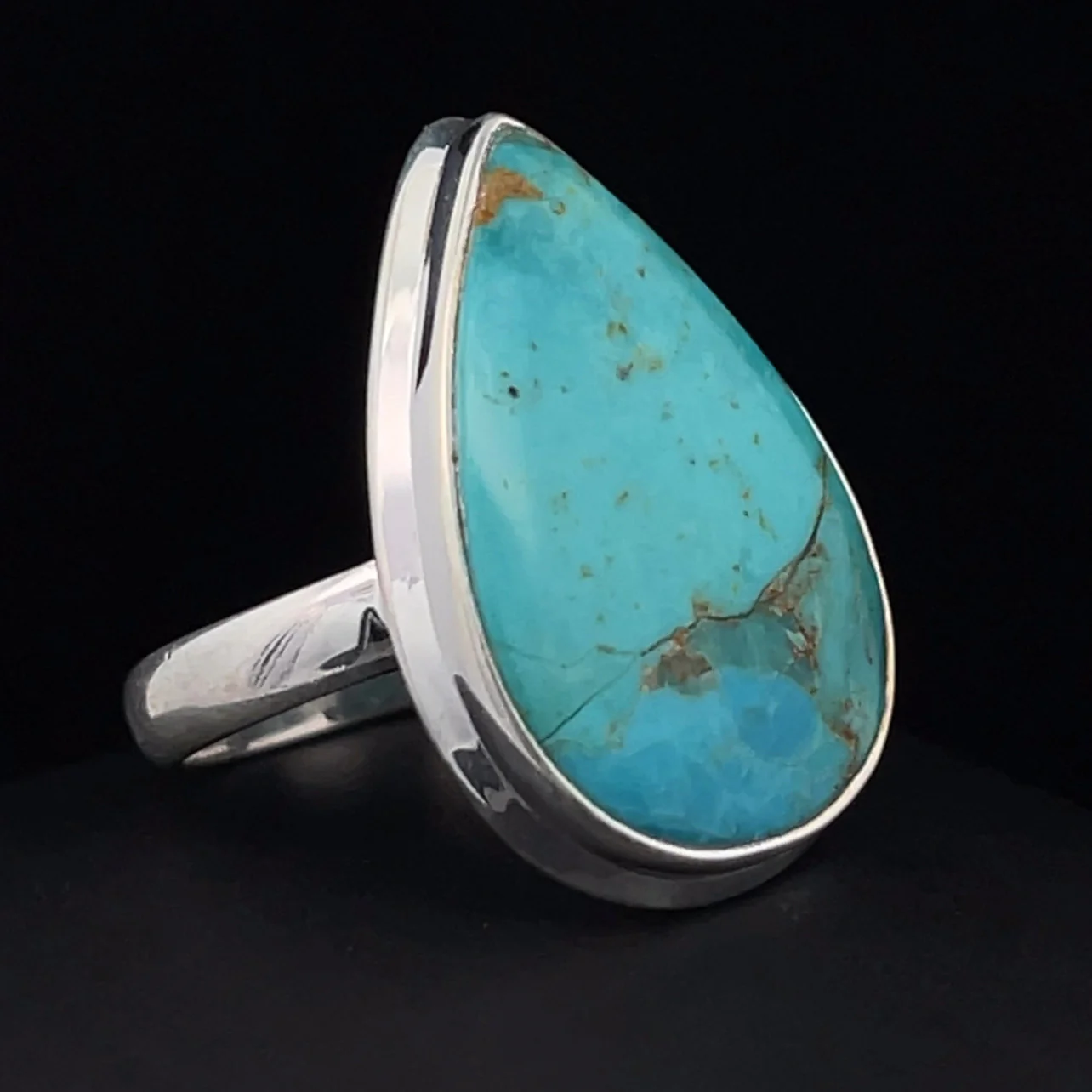 Sterling Silver Kingman Turquoise Ring Size 8 - Image 2