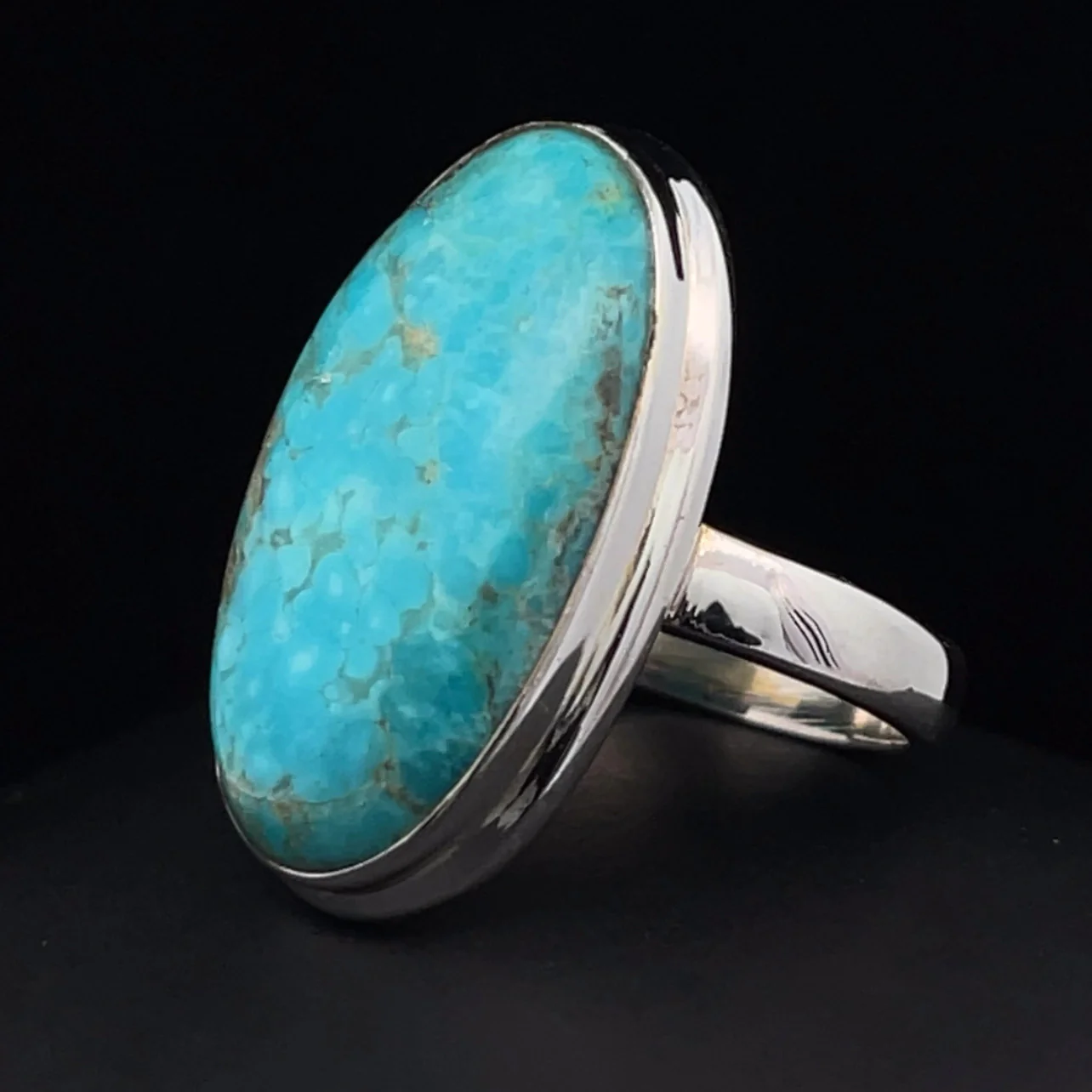 Sterling Silver Kingman Turquoise Ring Size 8 - Image 3