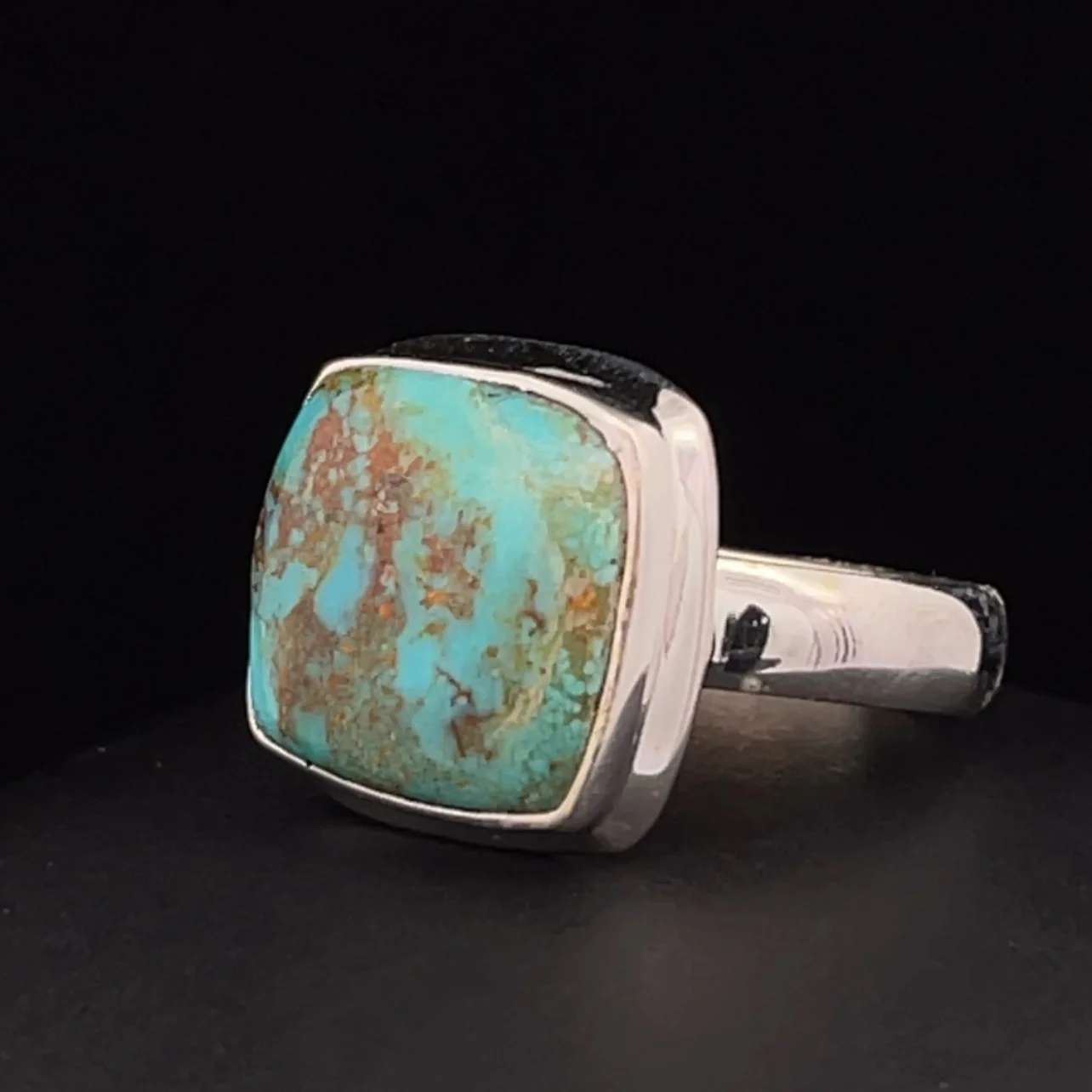 Sterling Silver Kingman Turquoise Ring Size 7 - Image 2