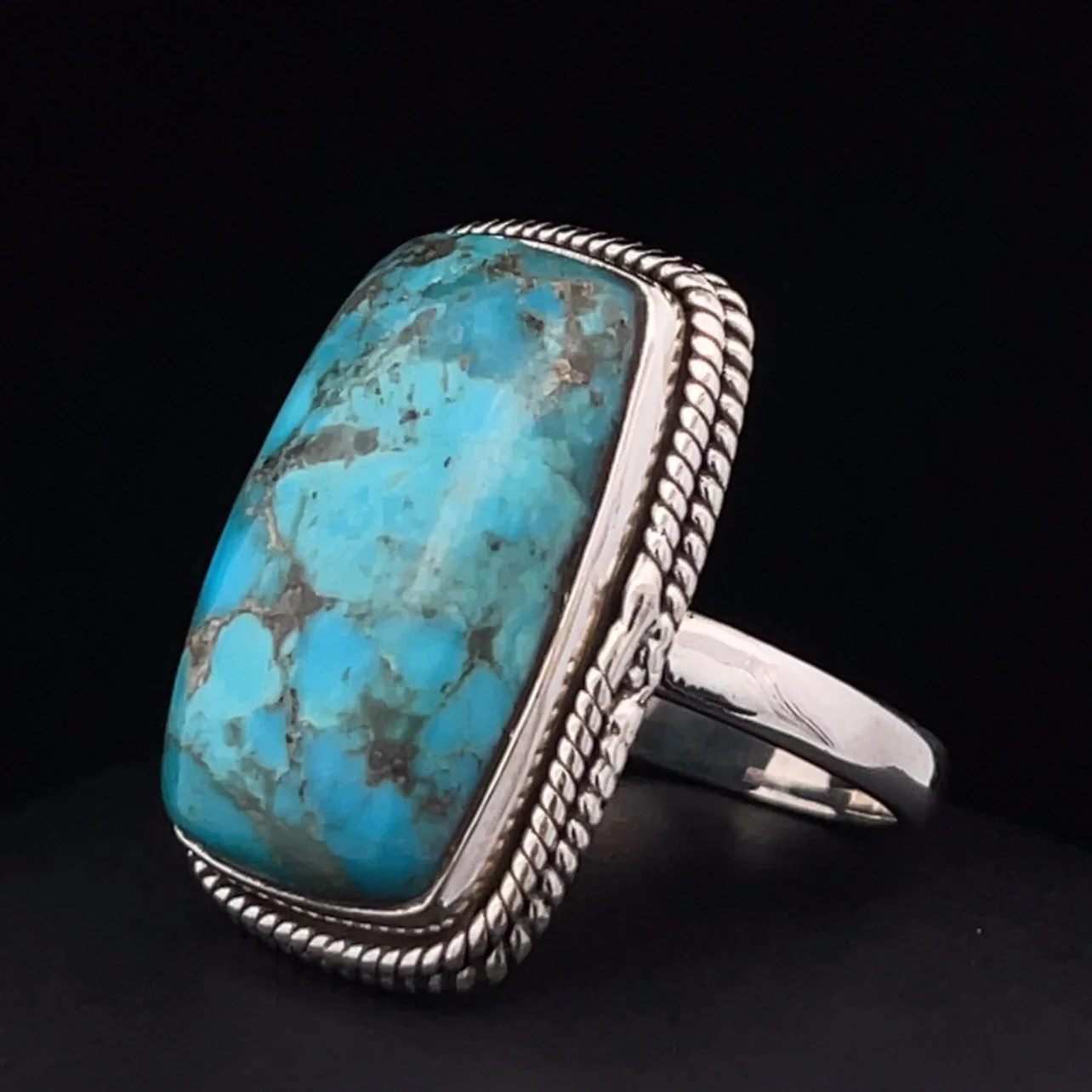 Sterling Silver Kingman Turquoise Ring Size 9 - Image 3