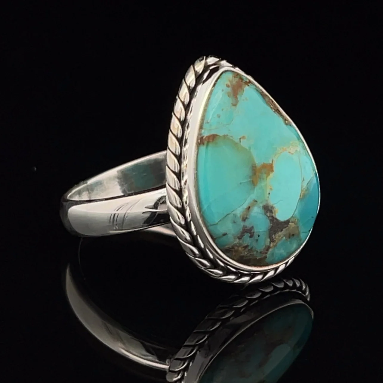 Sterling Silver Kingman Turquoise Ring Size 10 - Image 2