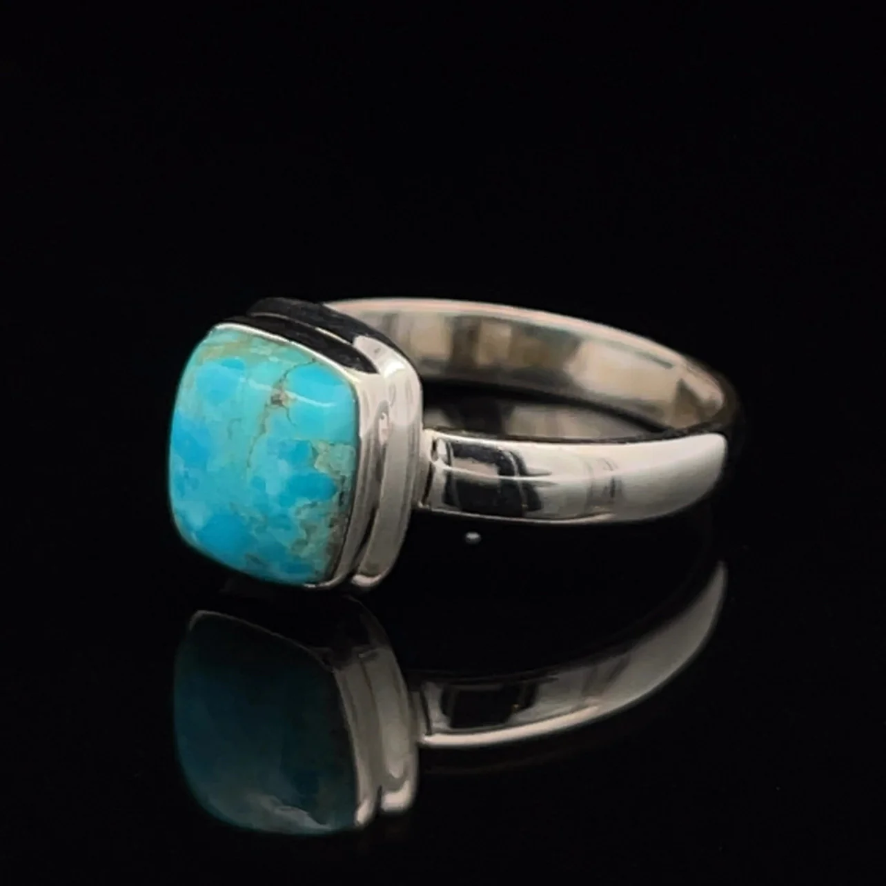 Sterling Silver Kingman Turquoise Ring Size 11 - Image 3