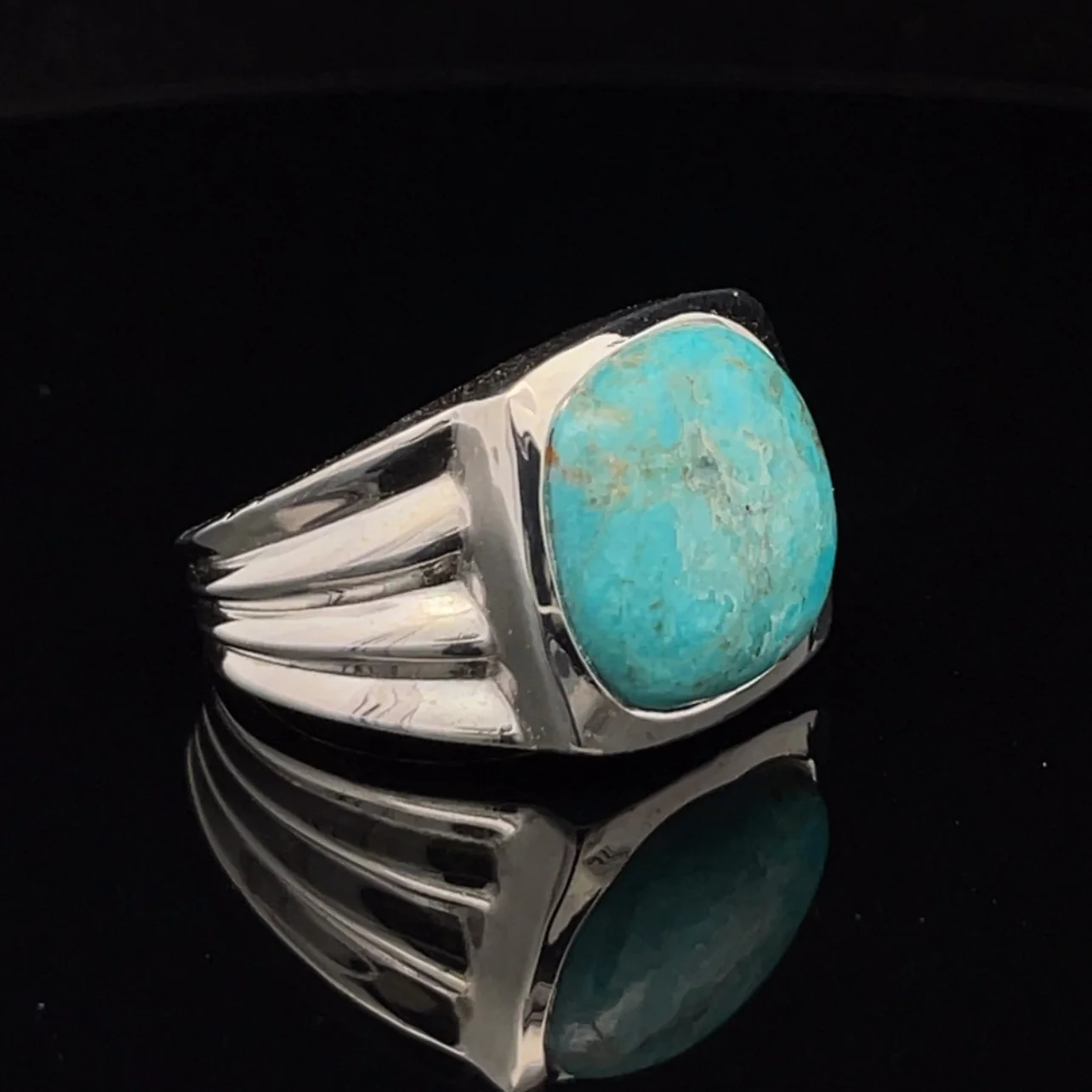 Sterling Silver Kingman Turquoise Ring Size 11 - Image 2