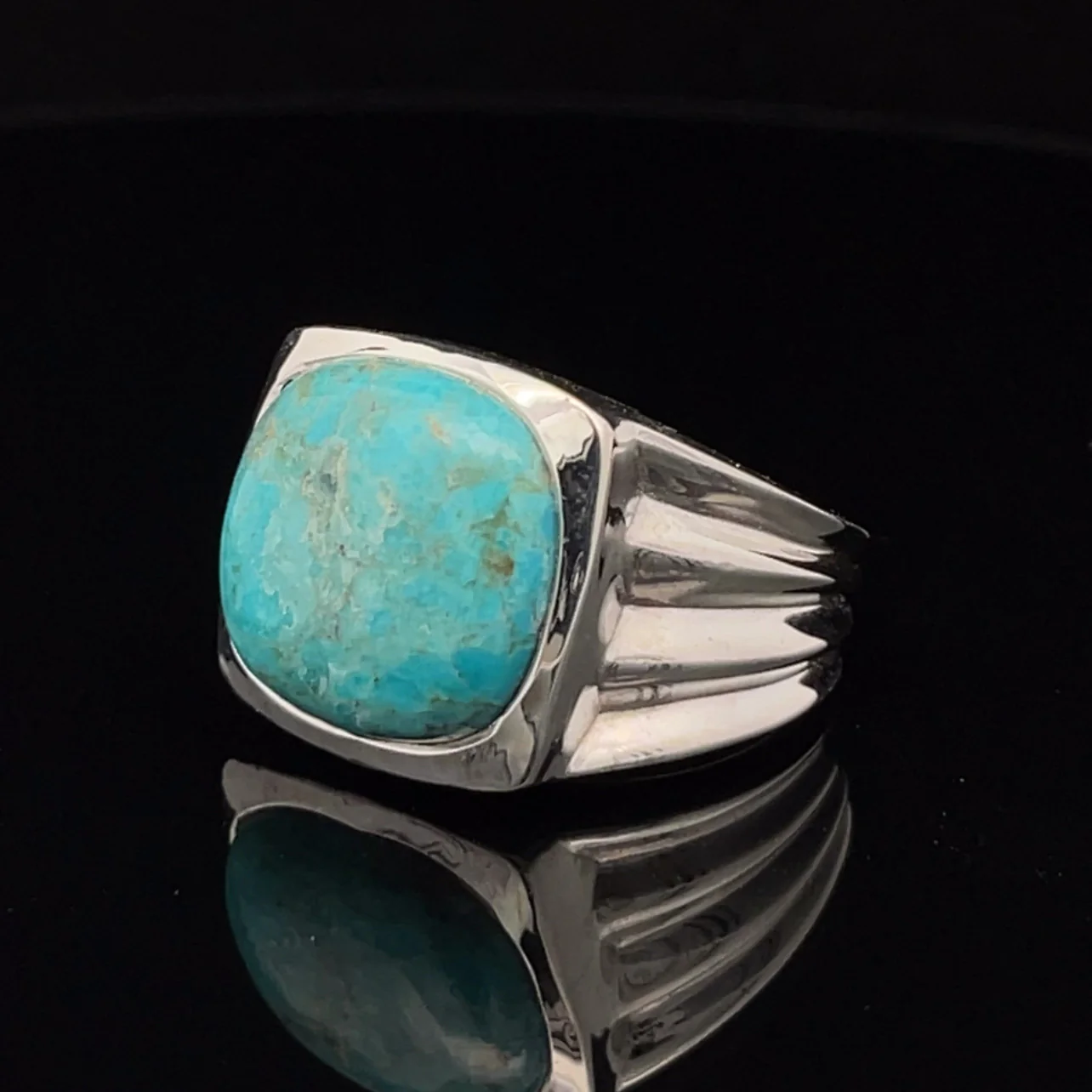 Sterling Silver Kingman Turquoise Ring Size 11 - Image 3