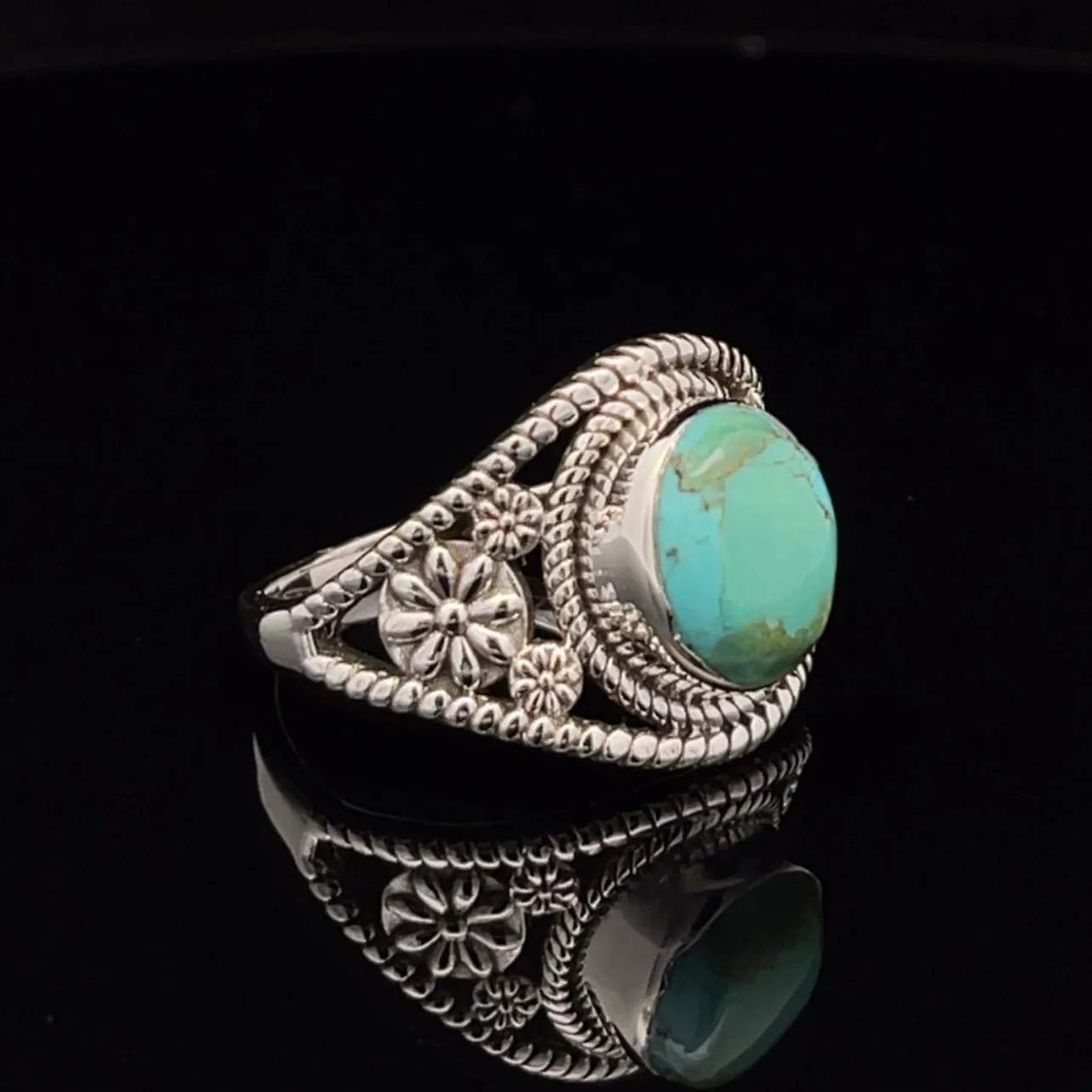 Sterling Silver Kingman Turquoise Ring Size 10 - Image 2