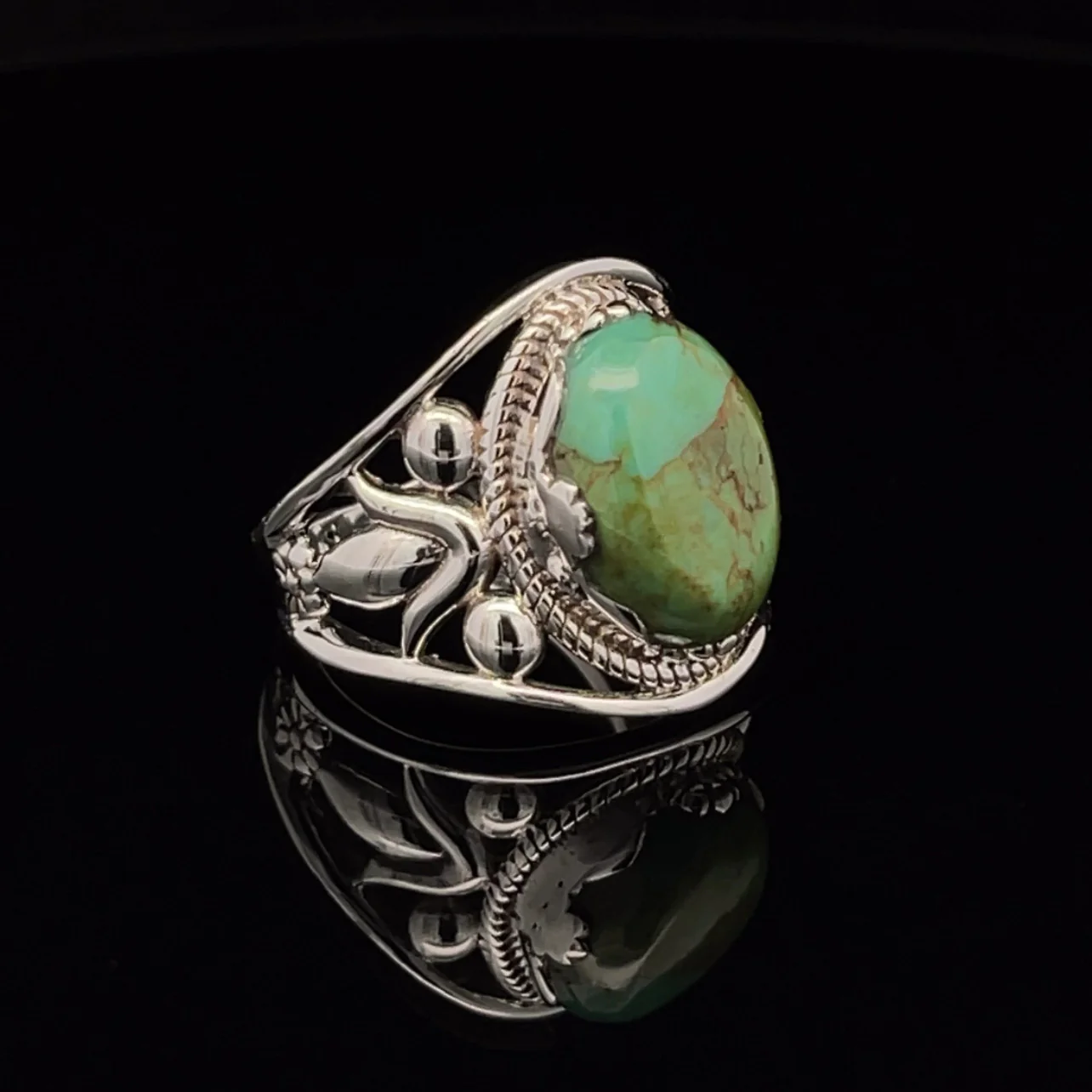 Sterling Silver Kingman Turquoise Ring Size 7 - Image 2