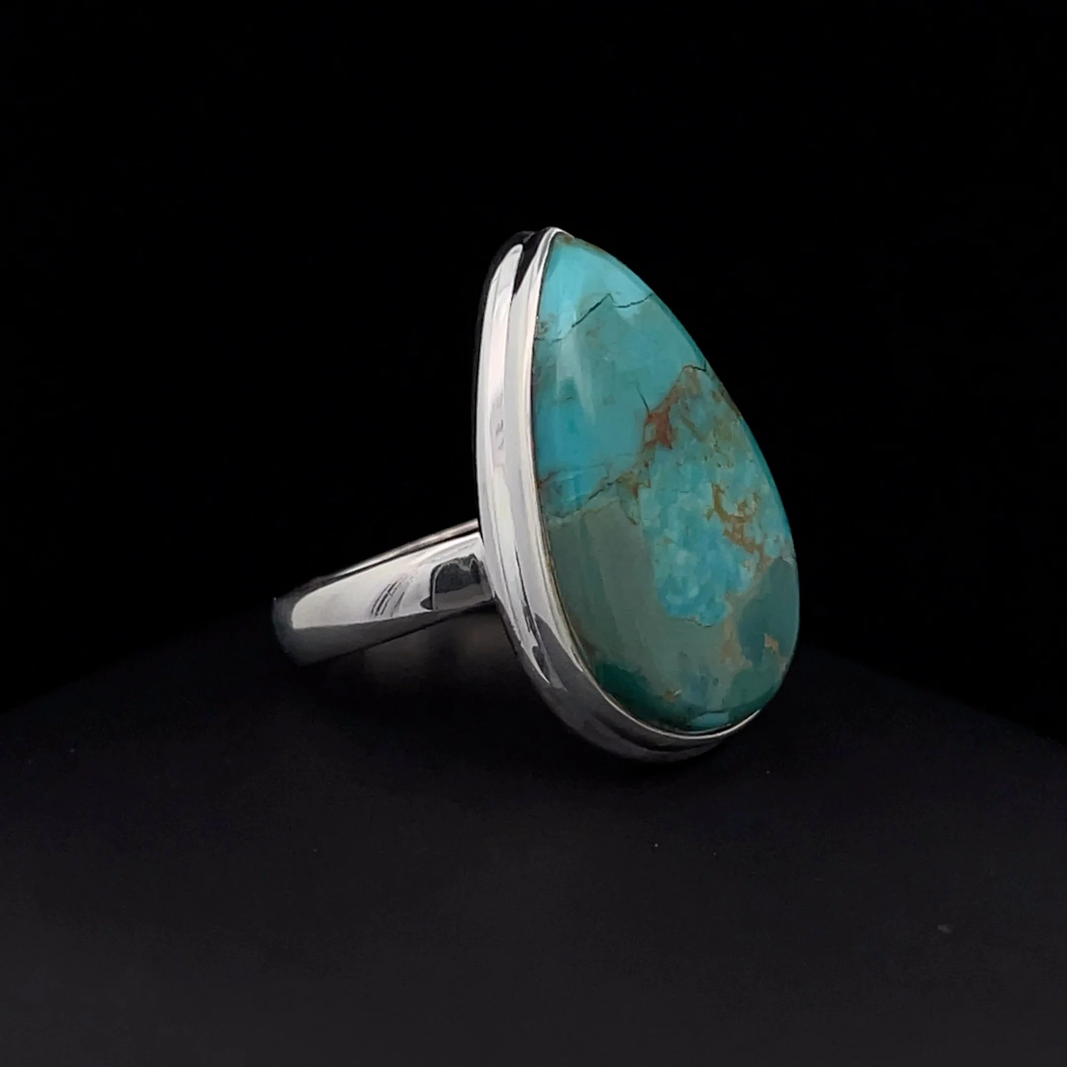 Sterling Silver Kingman Turquoise Ring Size 7 - Image 2